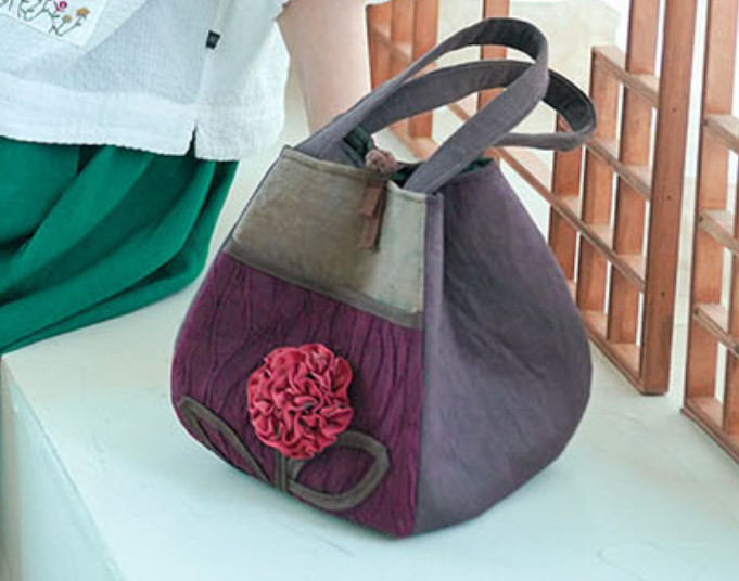 Modernized hanbok handbag with a flower