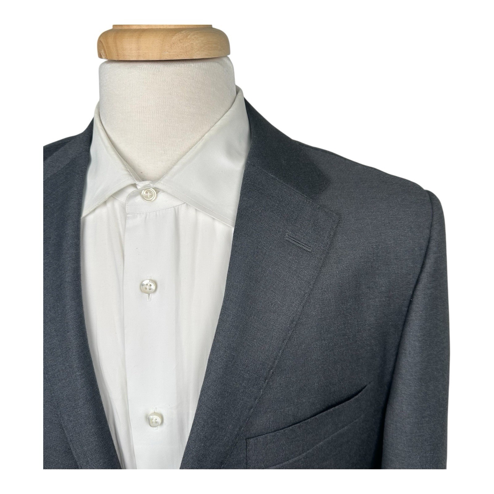 Hickey Freeman Beacon Loro Piana Super 130s Suit Size 42R 32×29