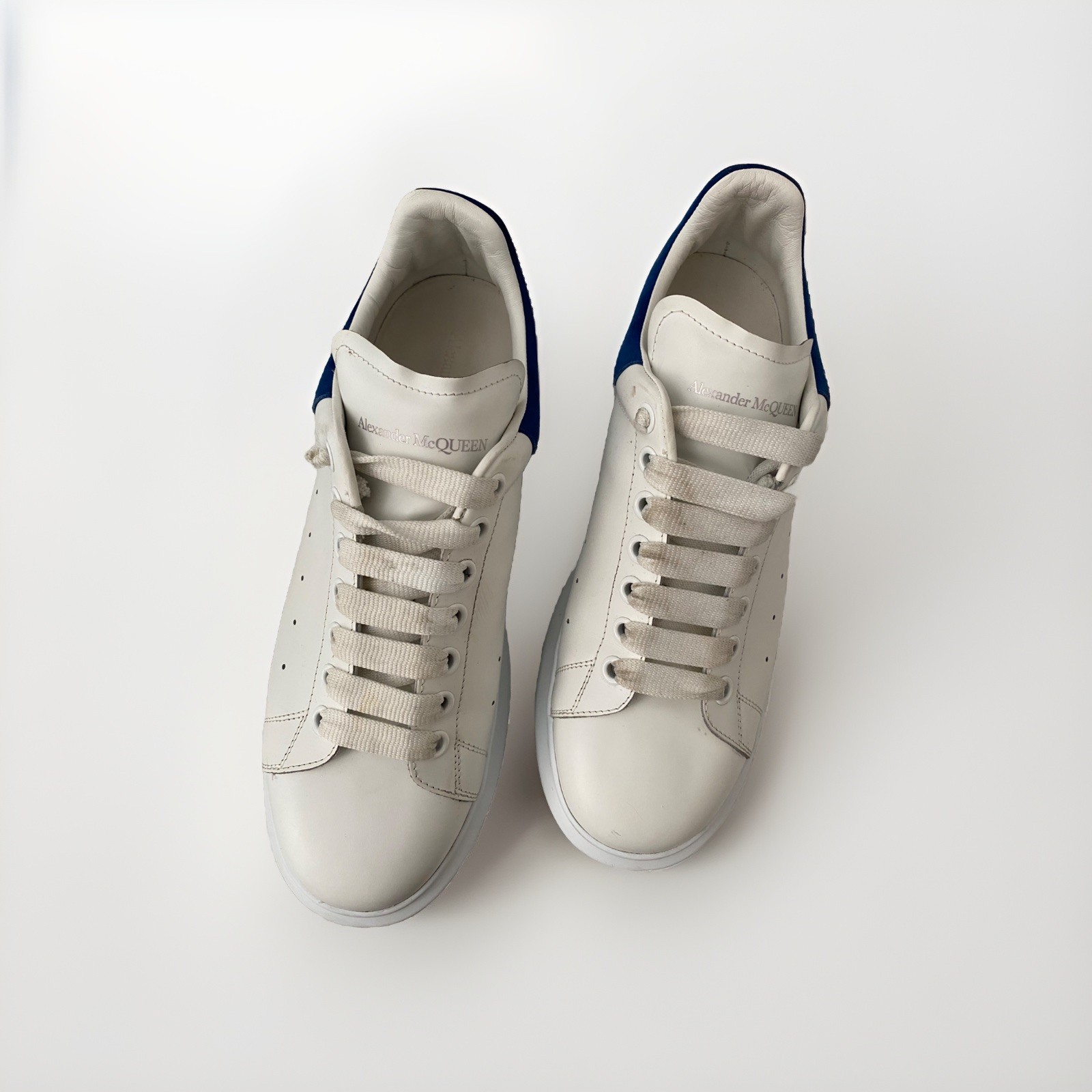 Alexander McQueen Oversized Luxury Sneakers White Blue EU 43 1/3 DS Men’s Italy