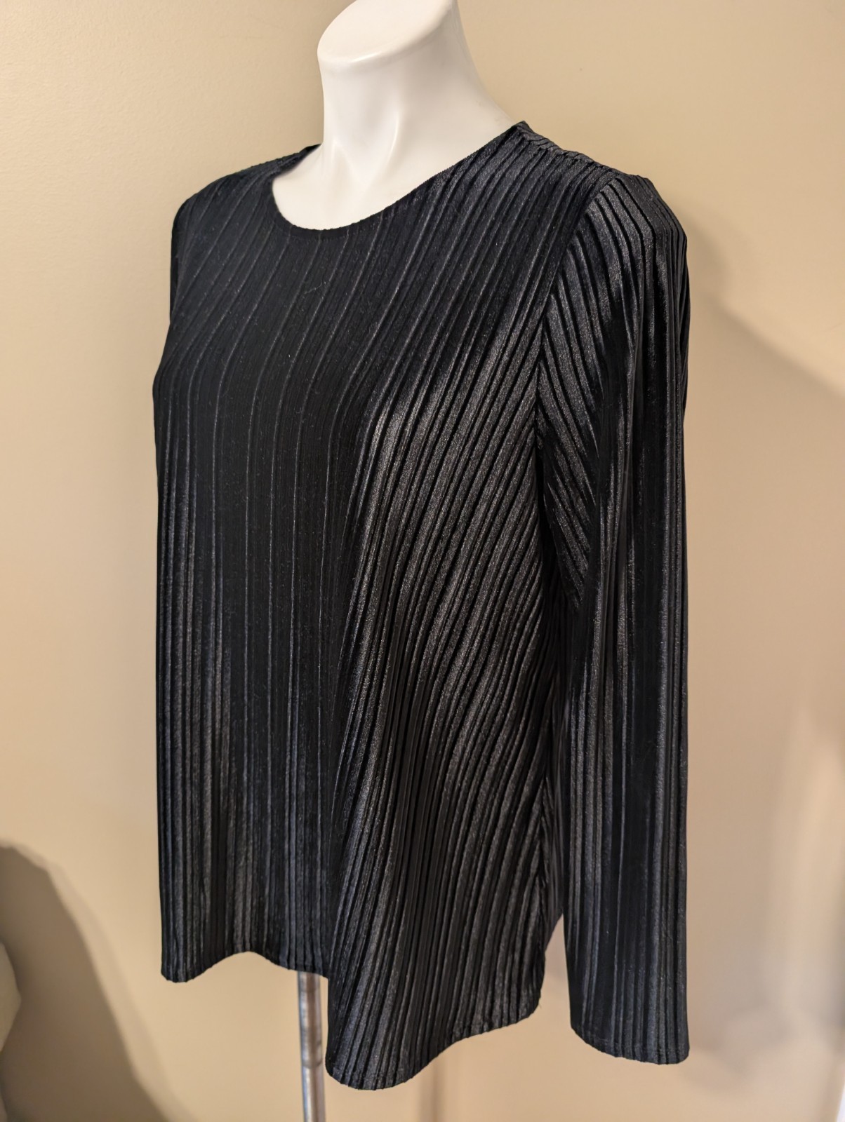 J. Jill Wearever Collection size M Velvety Velour Black / Black Striped Top NWT