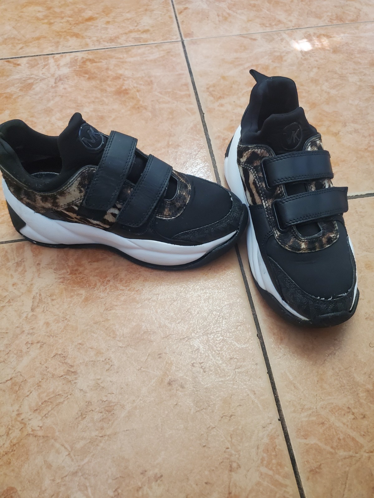 MICHAEL Michael Kors Black Animal Print Hook & Loop Low Top Sneakers