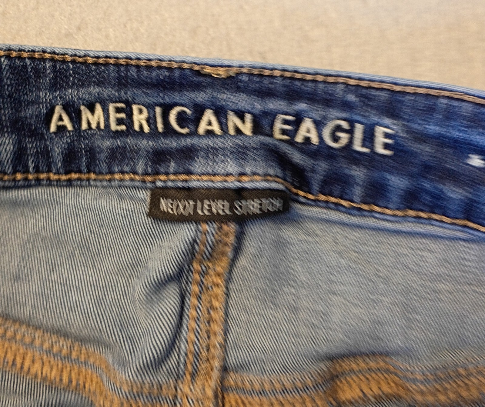 American Eagle Jeans Women 14 Blue Hi Rise Jegging Next Level Stretch Distressed