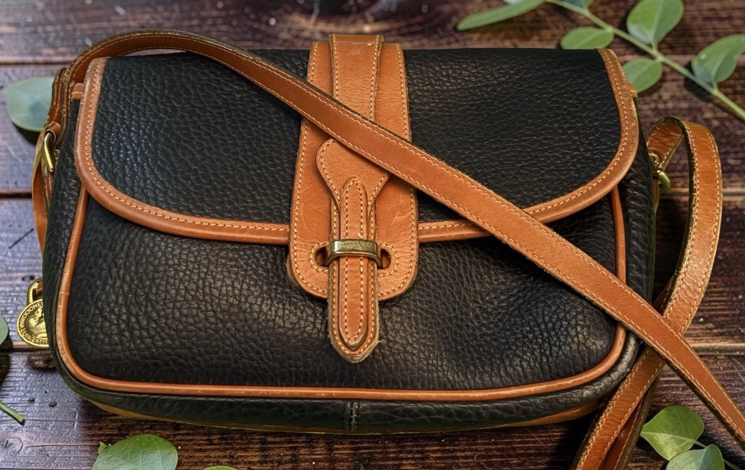 Dooney Bourke Navy Blue Vintage Flap Equestrian Tack Bag All Weather Leather