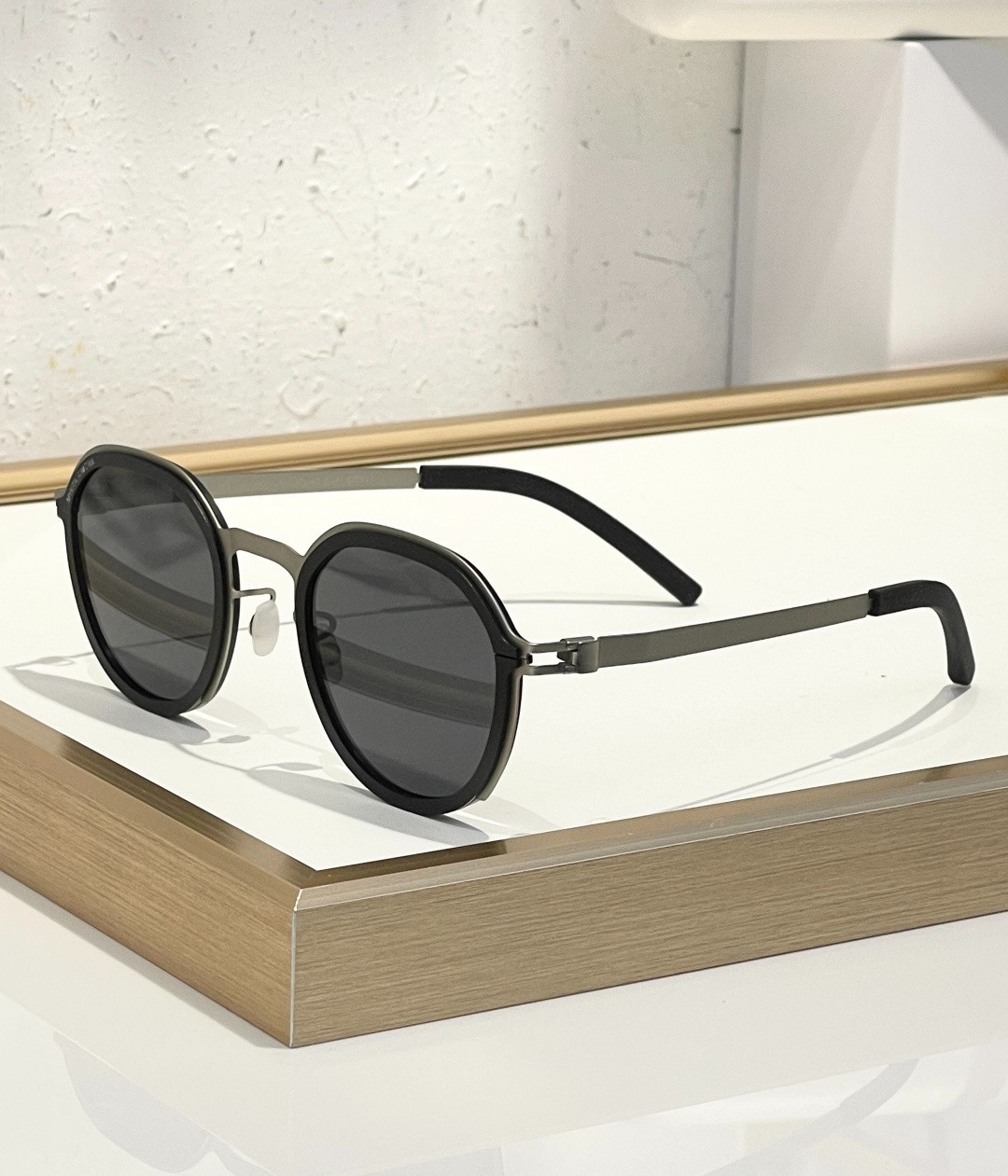 MYKITA×RIMOWA Heritage SUNGLASSES UNISEX MODEL:MR001 SIZE:48口25-140