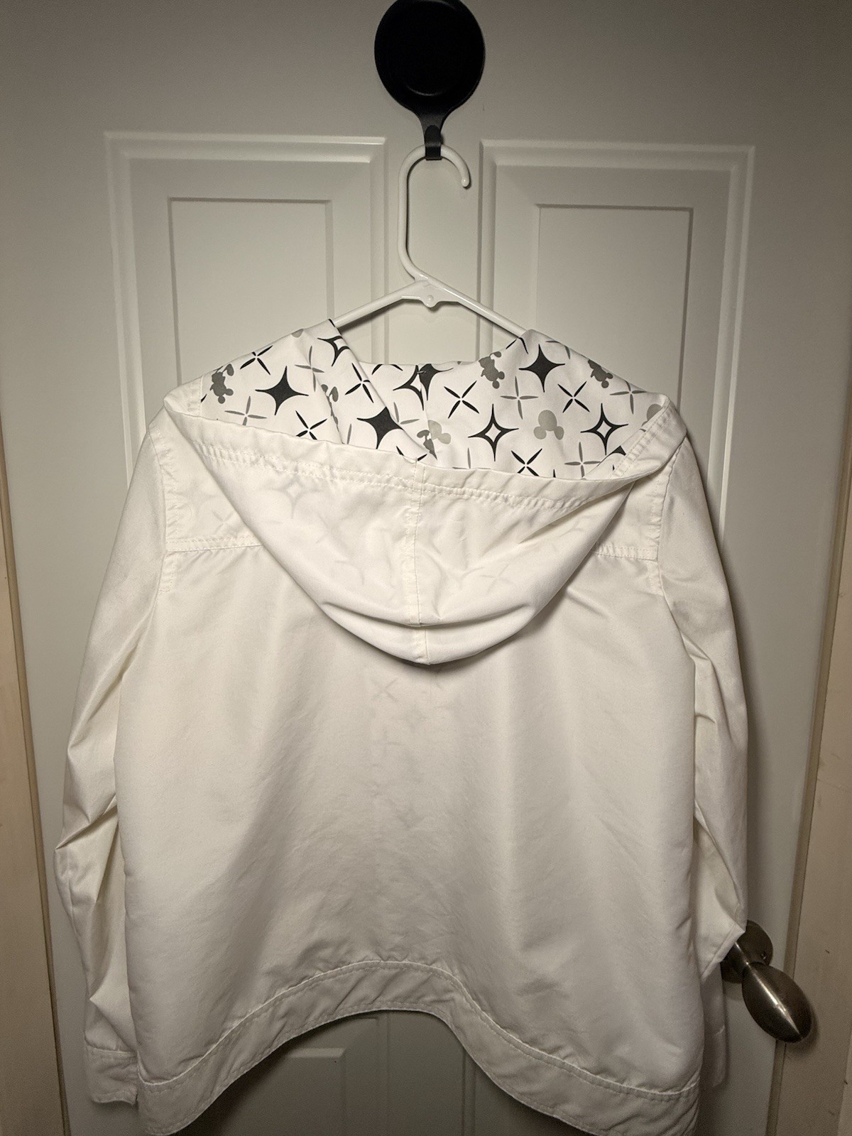 Walt Disney World Mickey Mouse Embroidered Full Zip Hooded Jacket Pockets L