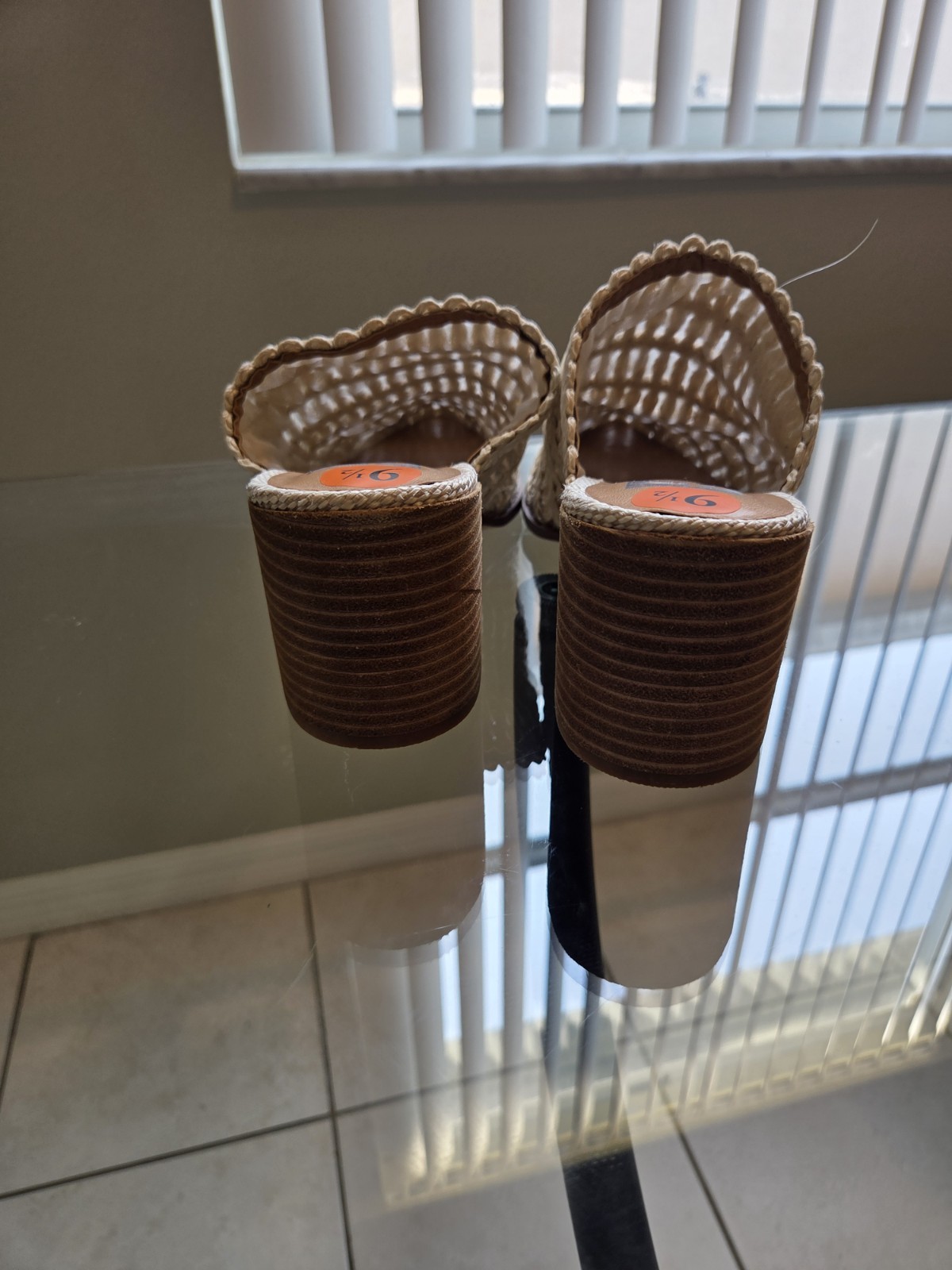 DV Dolce Vita Sandals Womens 9.5 Trav Woven Slip On Block Heeels Mule Beige