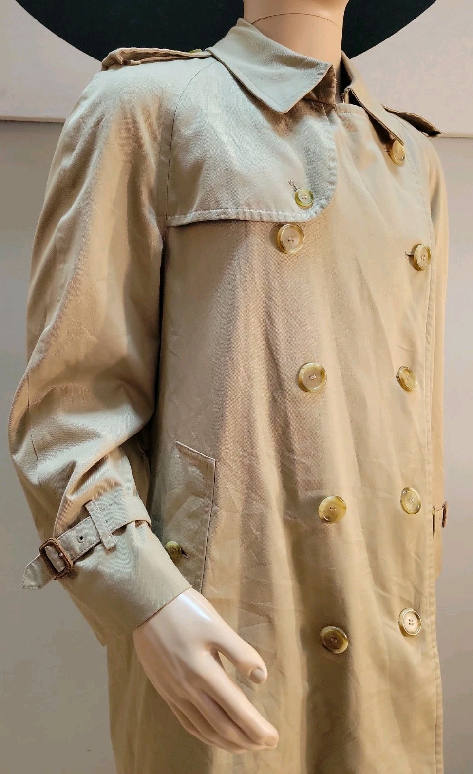 Vtg Burberry’s Trench Coat Nova Check Lined Made in England Mens 42S *flaw