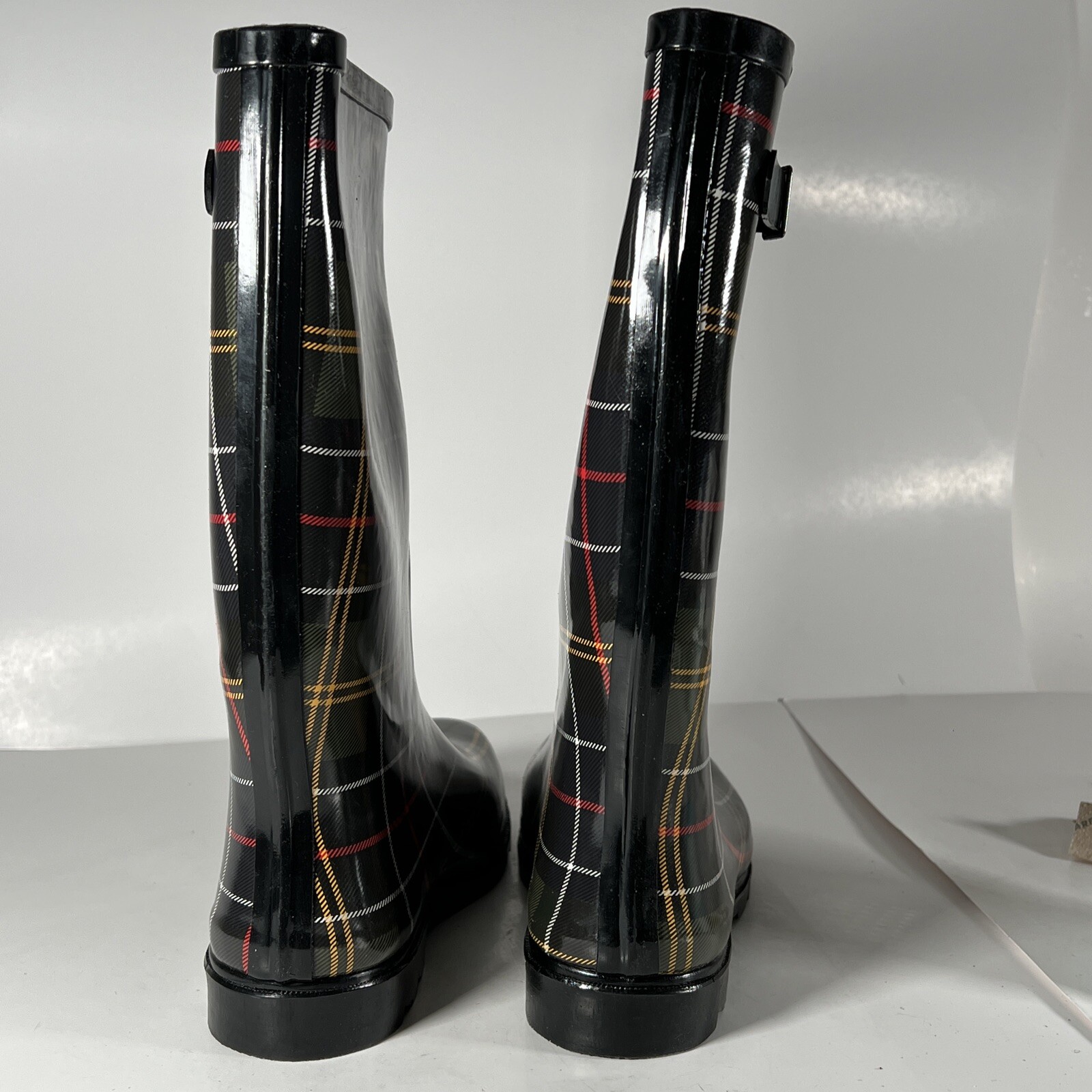 Nomad Black Rain Green Multi Plaid Womens Size 9 SEE PICTURES