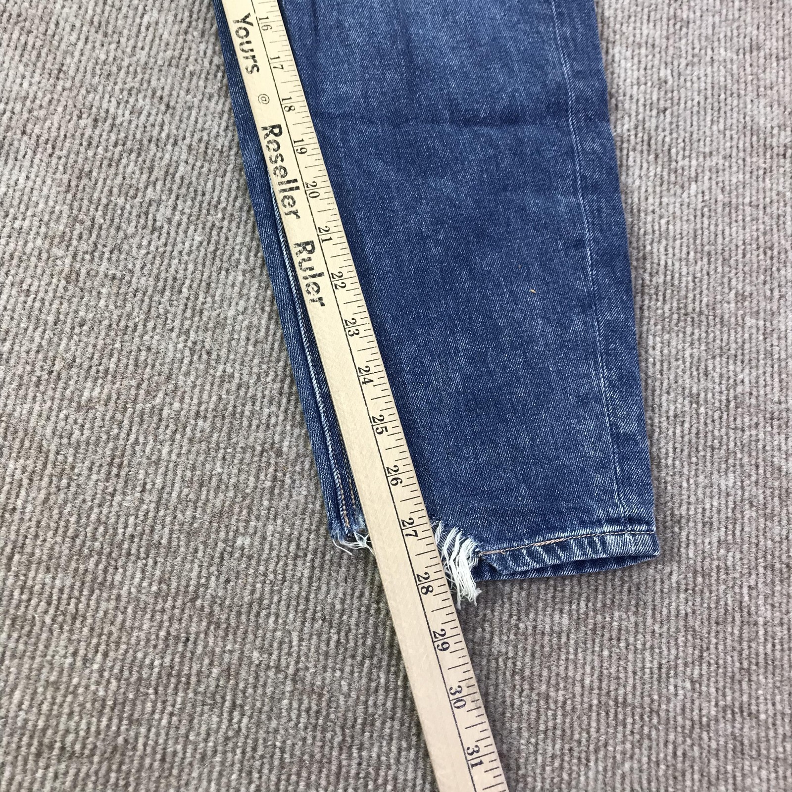 American Eagle Mom Jeans Womens 2 26W High Rise Relaxed Distressed Denim Pants