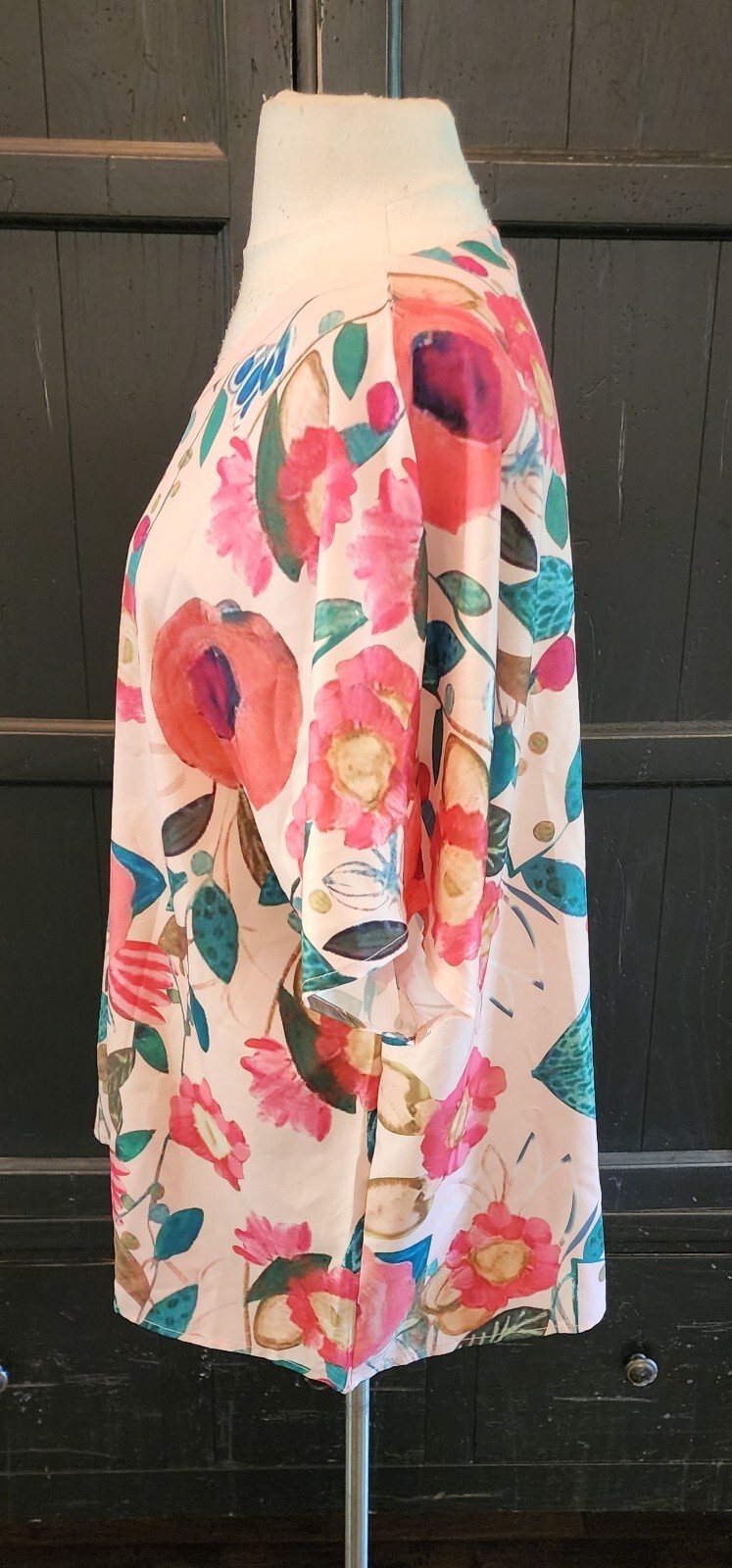 Unbranded Trendyschic Peach Floral Pullover Top Women’s XL NWOT