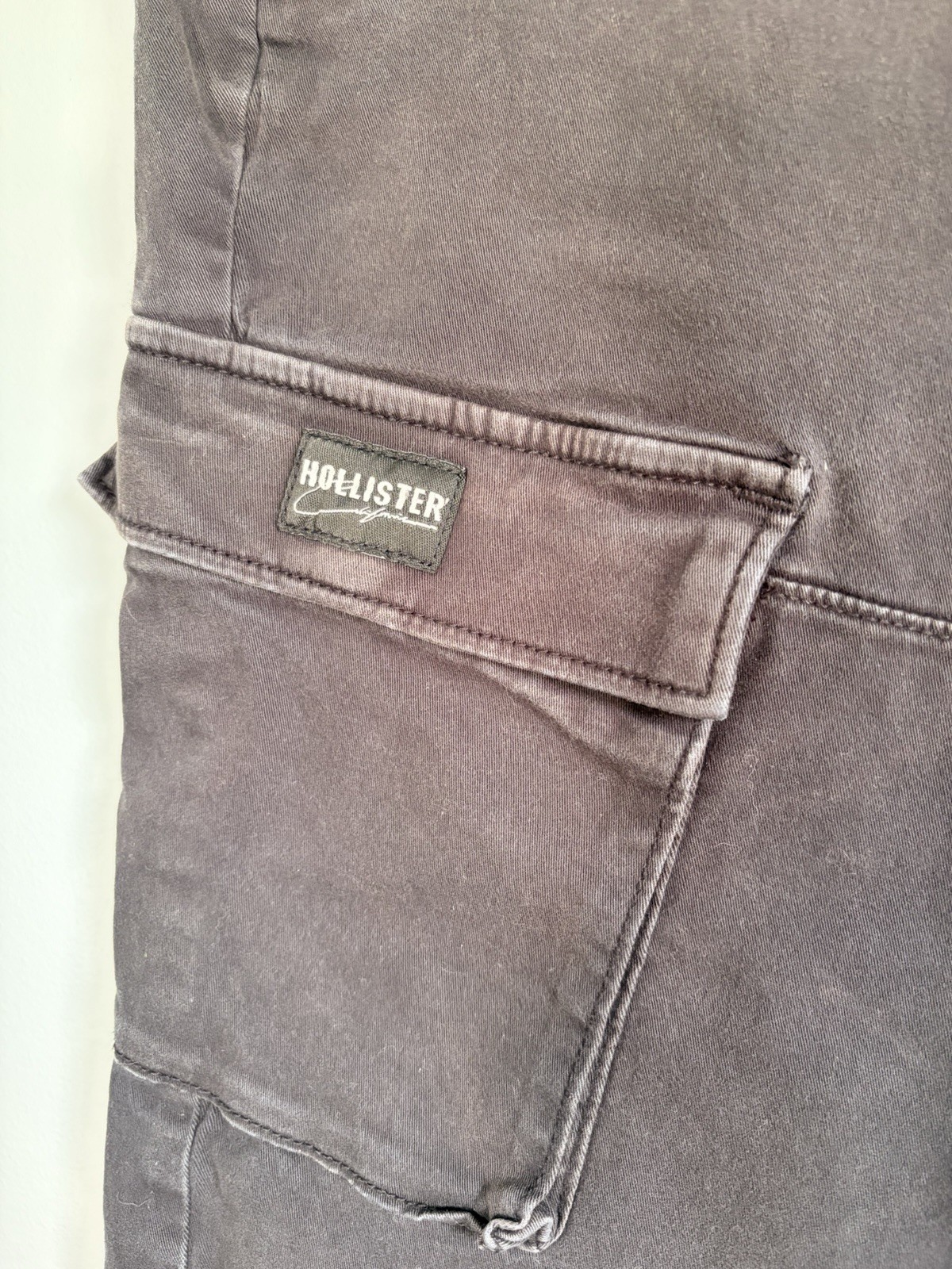 Hollister black skinny jogger pants, Men’s S, Urban, Athleisure, Cargo, Modern