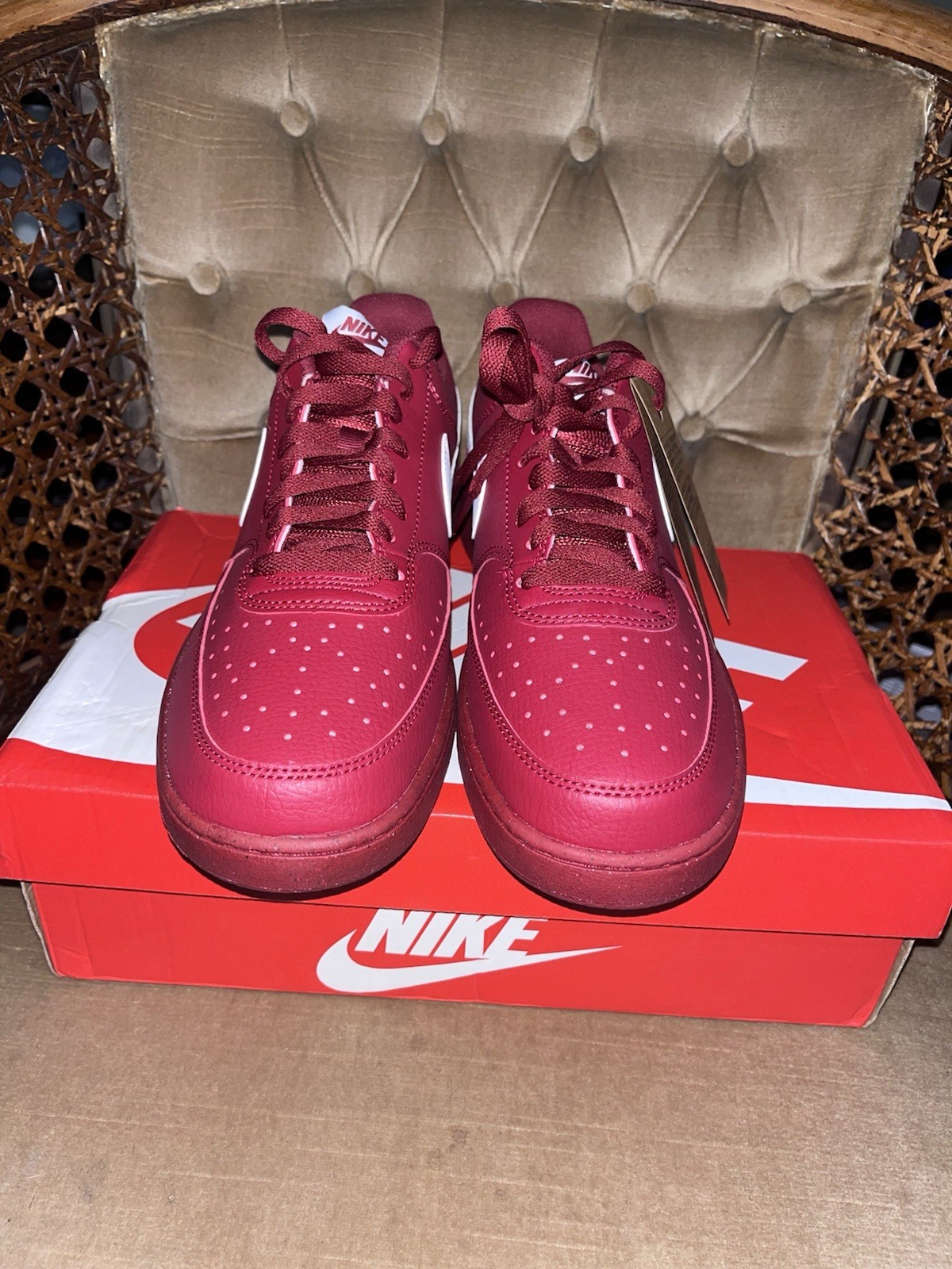 Nike Court Vision Men’s Low Top Lace-Up Sneakers Red/White Solid New w/ Box