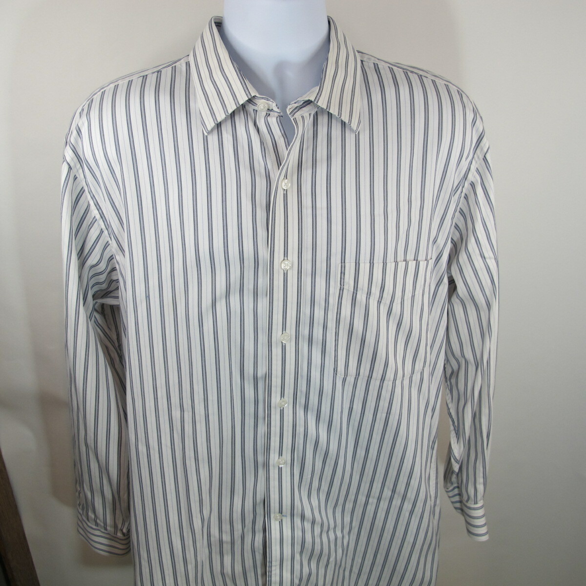 Men’s Large Jos. A. Bank Signature Collection Long Sleeve Button Down Shirt