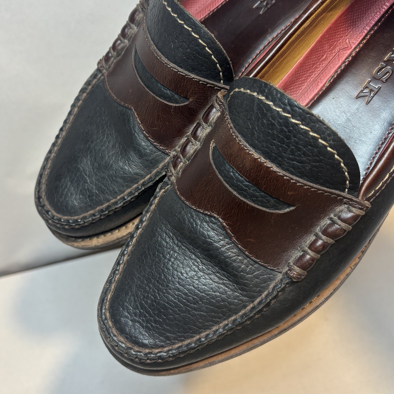 HS Trask Loafer – Two Tone Vibram Sole – Men’s 9 M