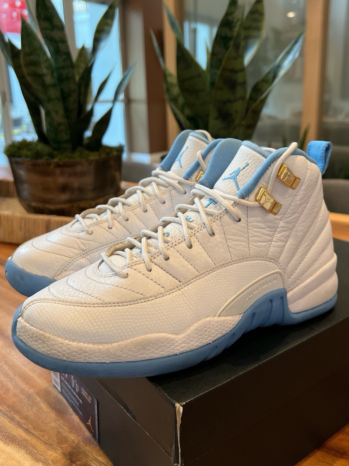 Nike Air Jordan 12 XII Retro GG White University Blue Gold 510815-127 Size 4.5Y