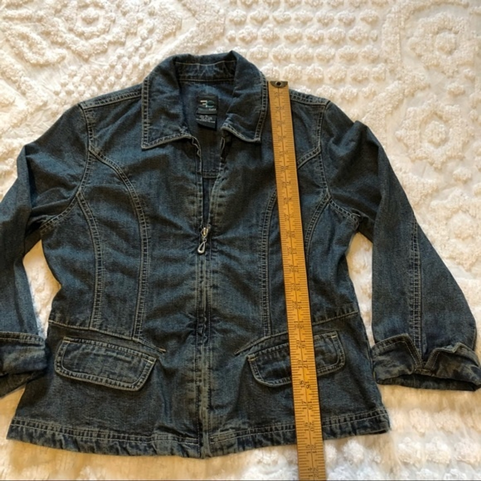 French Cuff jean jacket, size Medium, 100% cotton, 2 front pockets