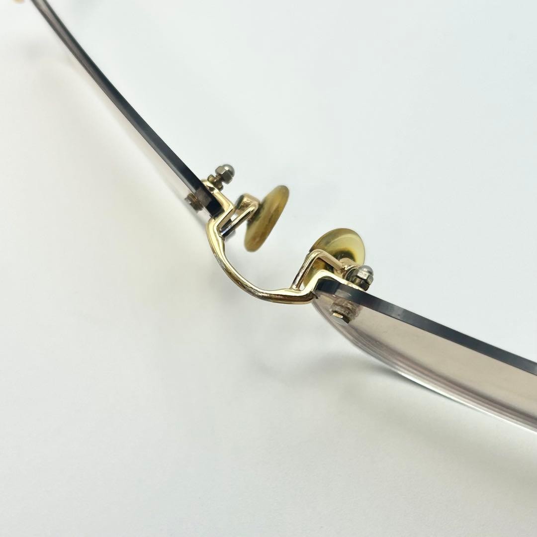 CHANEL 2072 Matelassé Sunglasses Rimless Two-Point Design lightweight appearance
