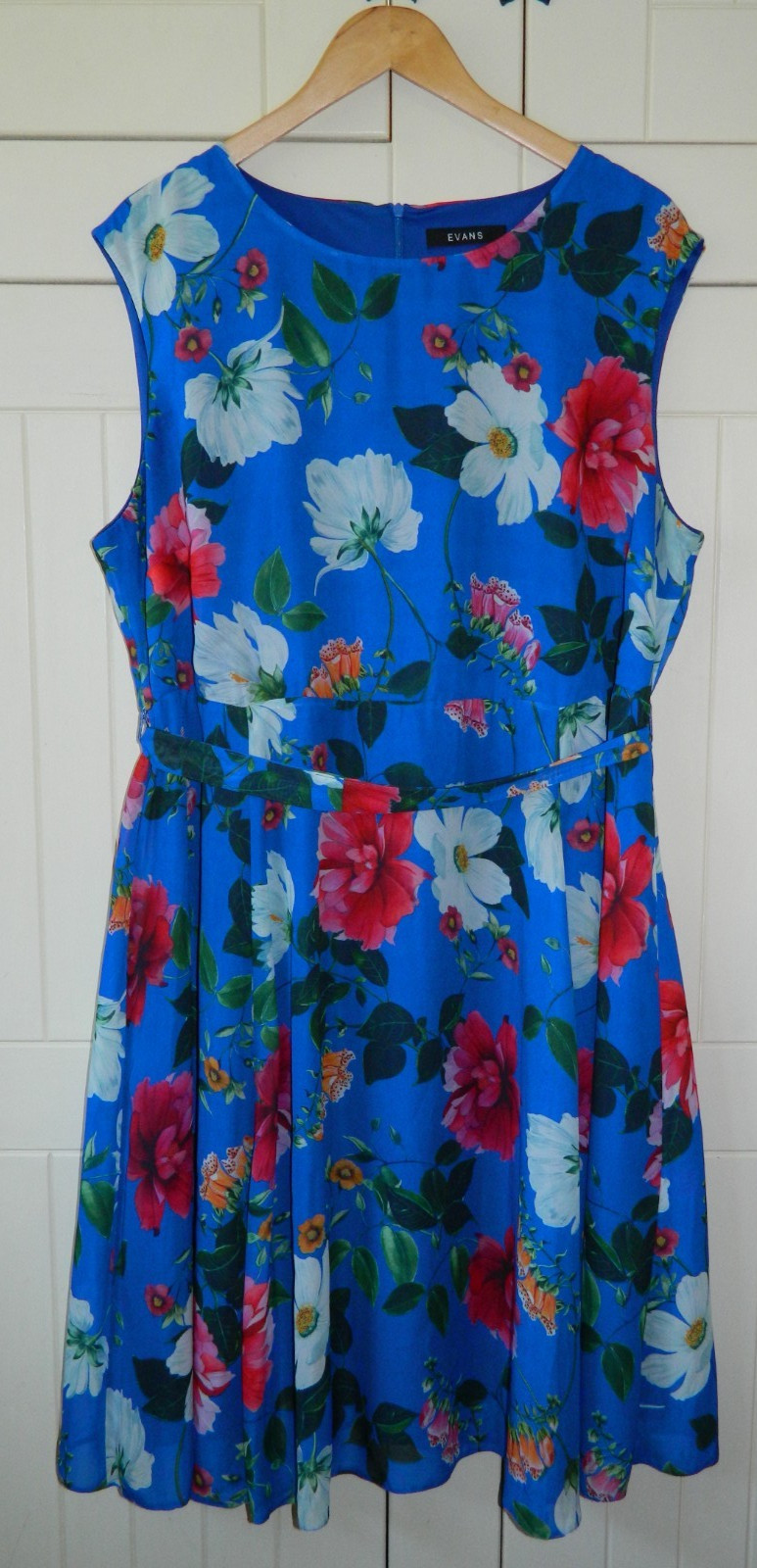 Gorgeous Floral Dress By Evans – UK Size 22 – Wedding, Cruise, Holiday