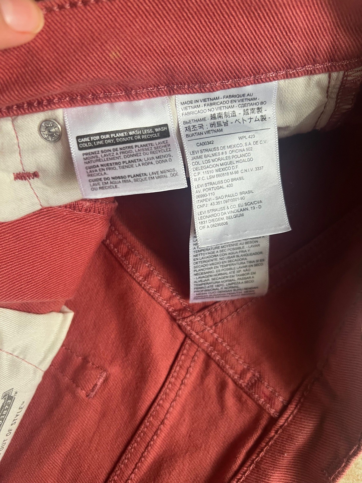 Levi’s 511 Men’s Denim Slim Fit Jeans Red size w30 L30 30×30 salmon pink white