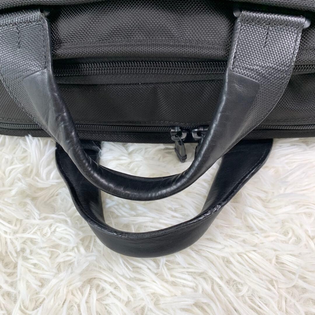 TUMI Alpha 2 26120D2 Black Nylon 2 Way Business Briefcase Bag Auth
