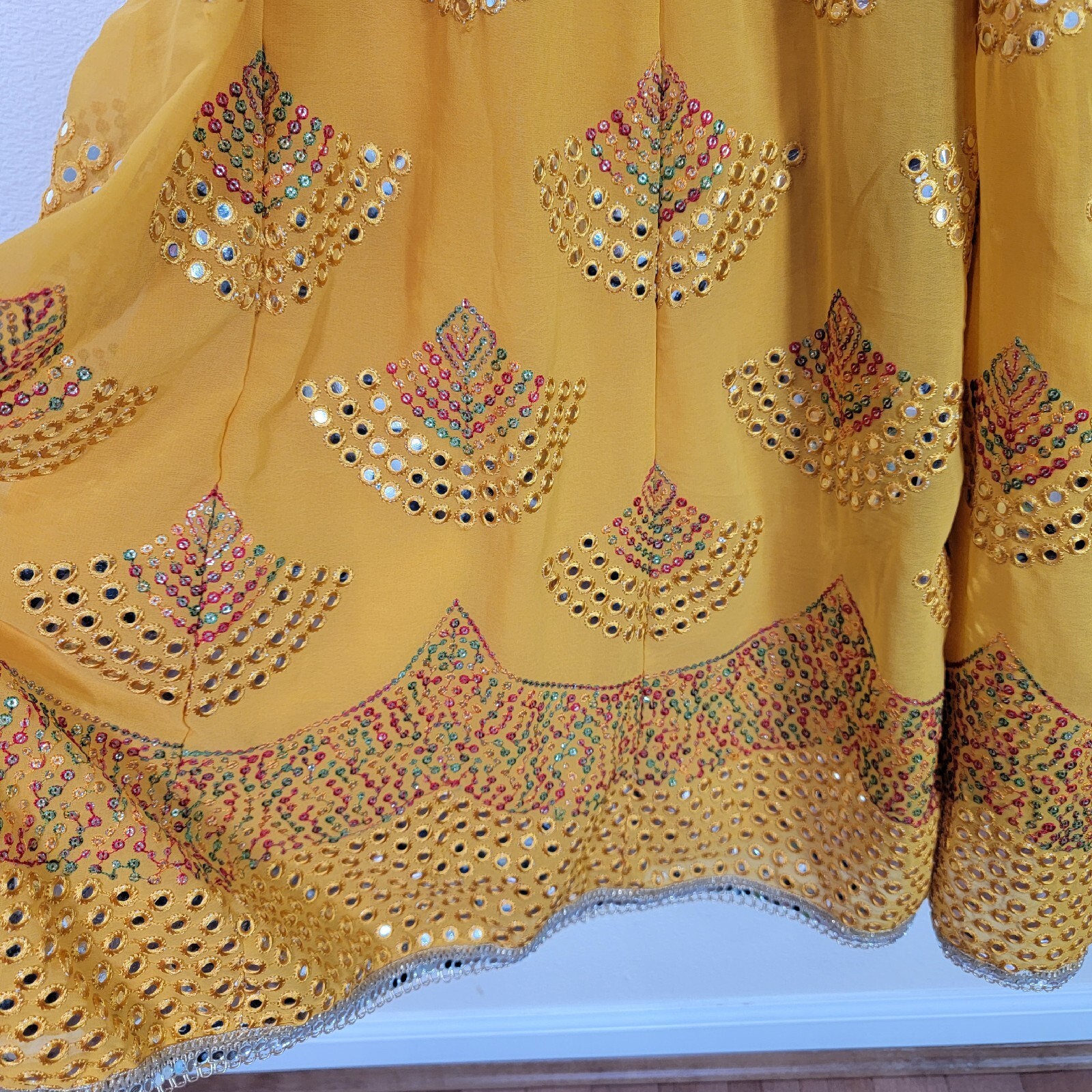 Custom Made Wide Leg Pants Yellow Sequin Middle Eastern Indian Embroidered Sz 10