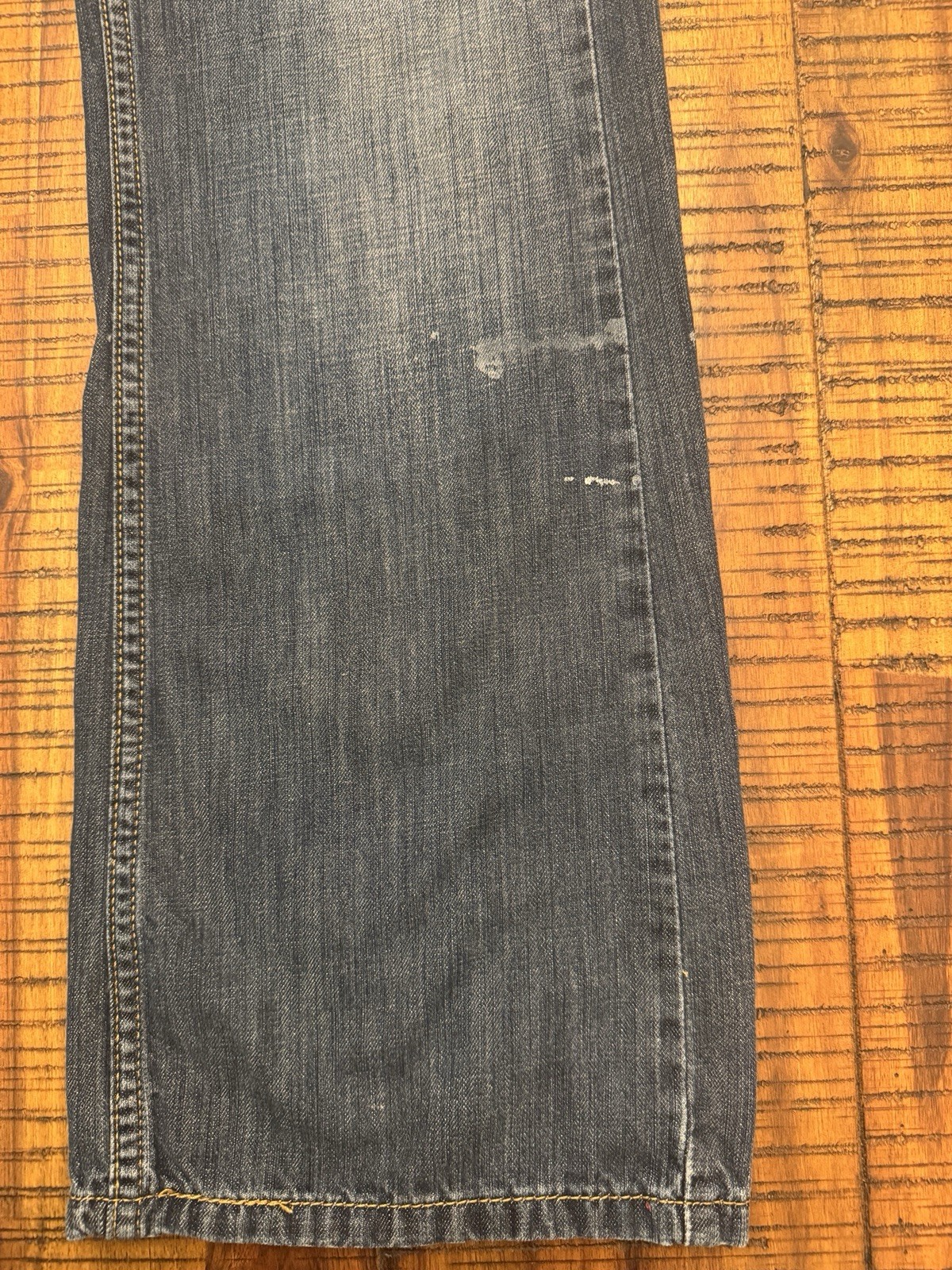 Levi’s Men’s 527 Bootcut 33×32 Dark Wash Distressed Denim Jeans
