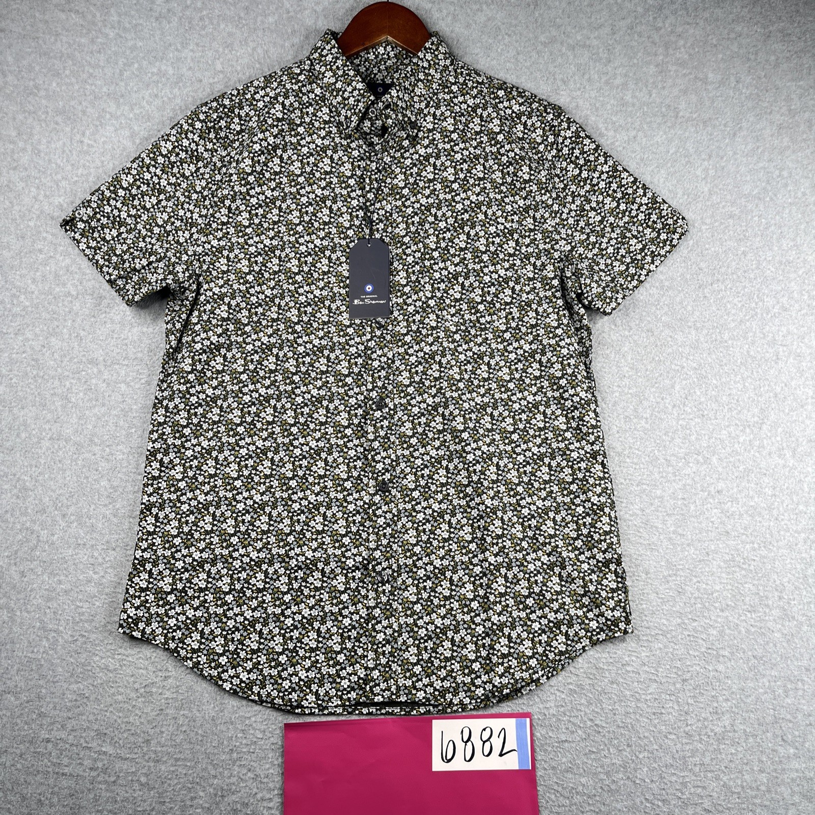 Ben Sherman Floral Print Shirt Medium Olive Button Up Short Sleeve Men New NWT