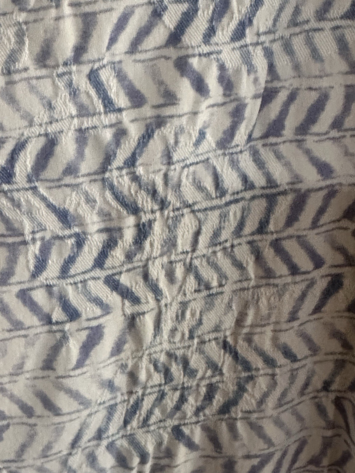 LISSETTE L Women’s Chevron Blue/White Ankle Pants Flat Front Pull On Size 8