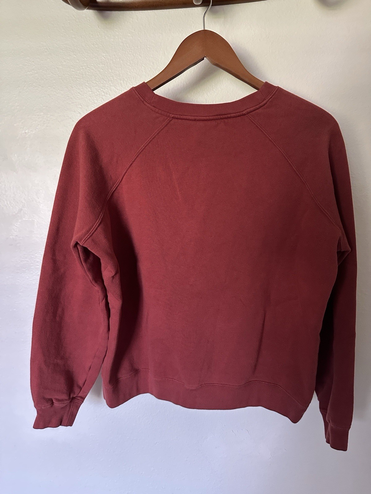 Sézane Saint-Fiacre Amuse Bouche Logo Crewneck raglan Sweatshirt M