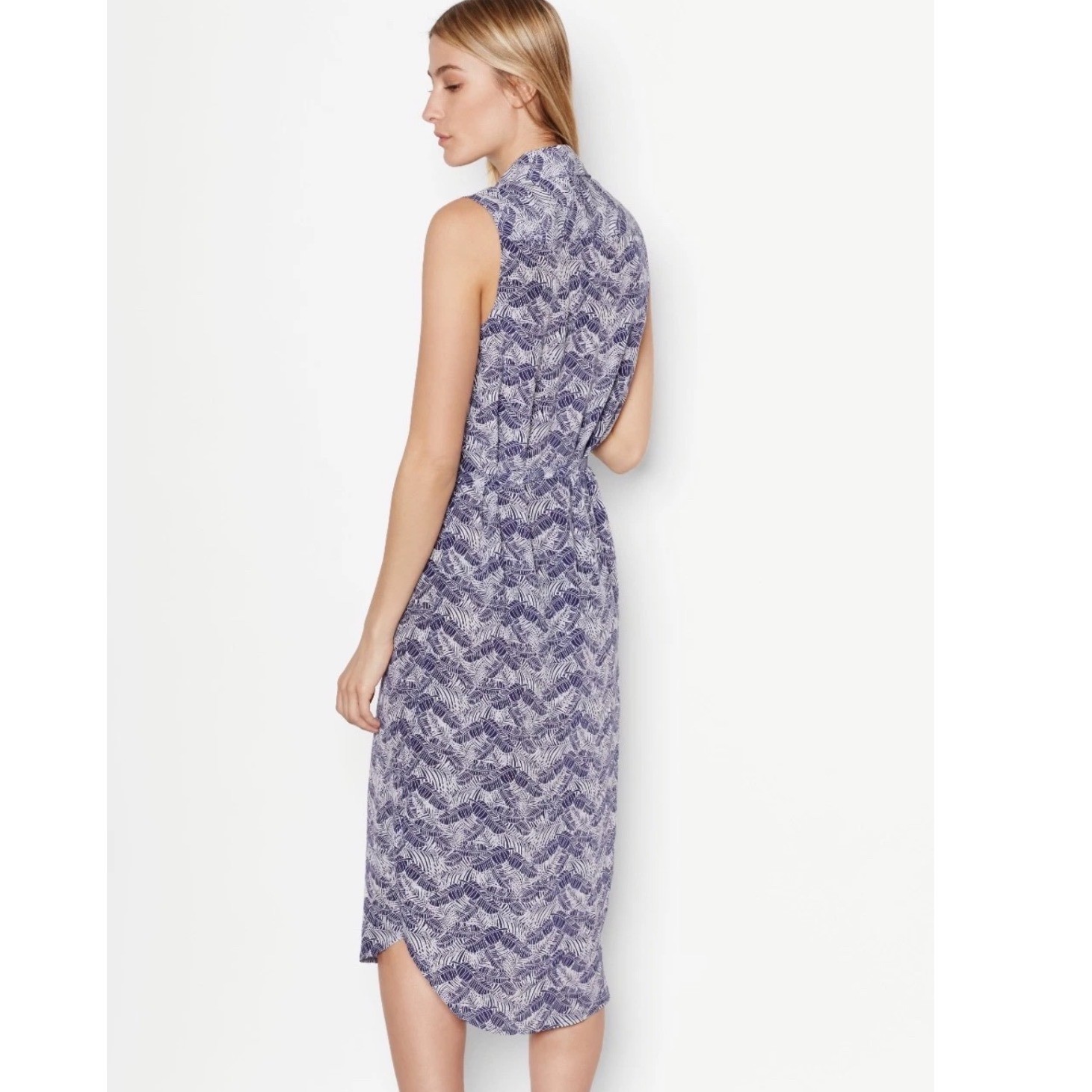 Equipment Tegan Sleeveless 100% Silk Shirt Dress in Ultramarine Jungle Medium
