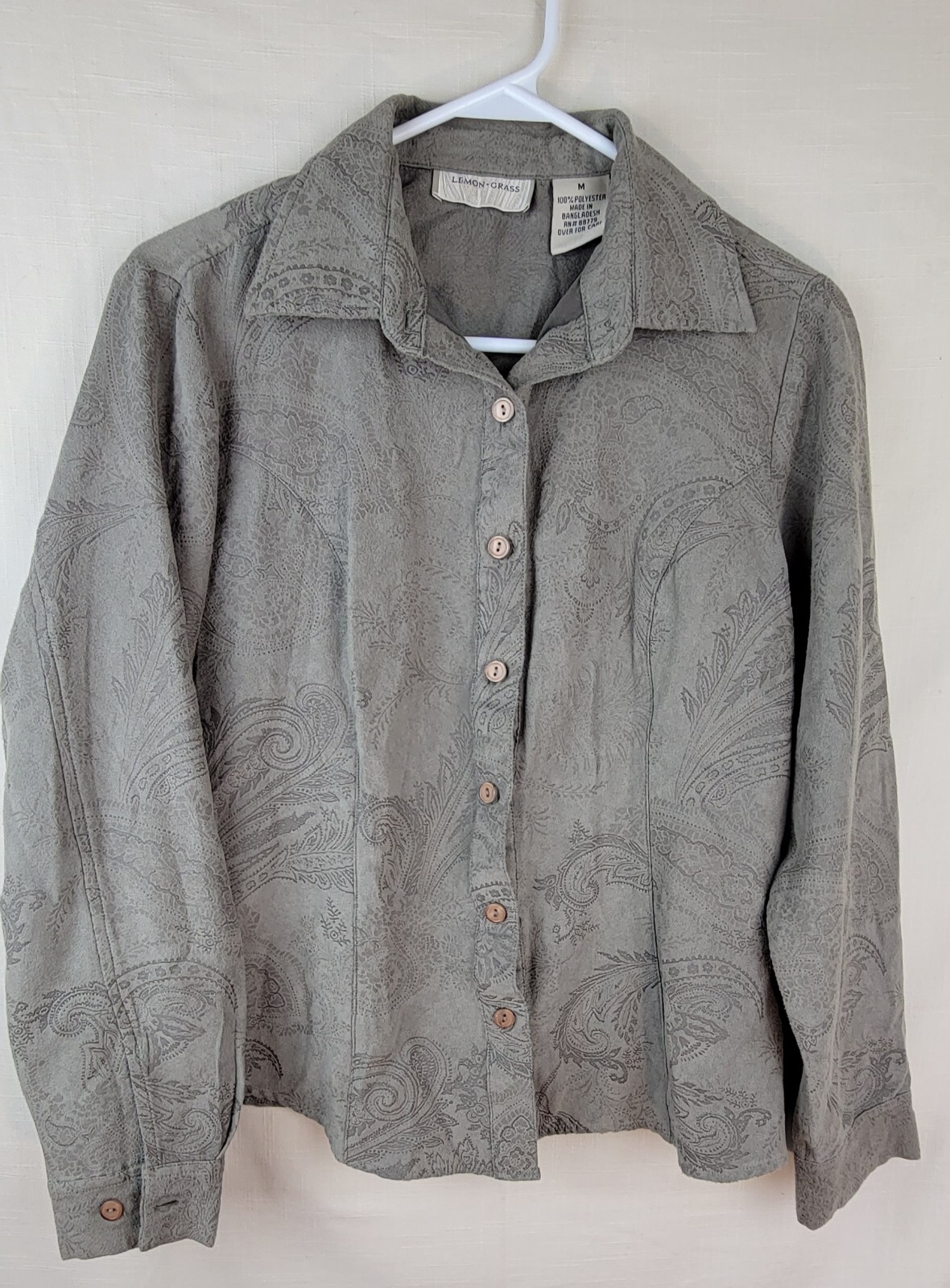 Lemon Grass Woman’s Long Sleeve Medium Green Blouse