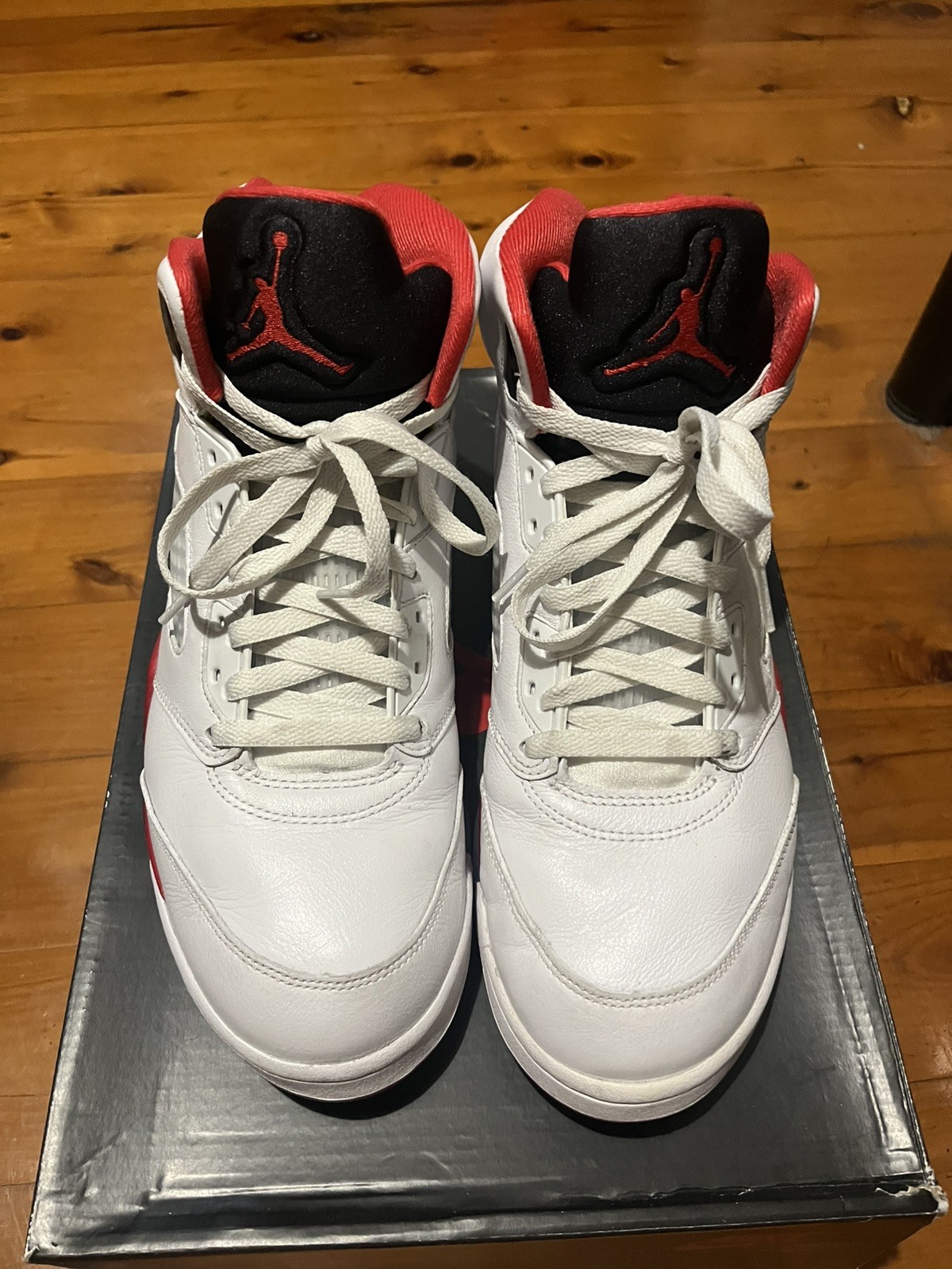 Jordan 5 Retro Fire Red Black Tongue (2025) Size US 11