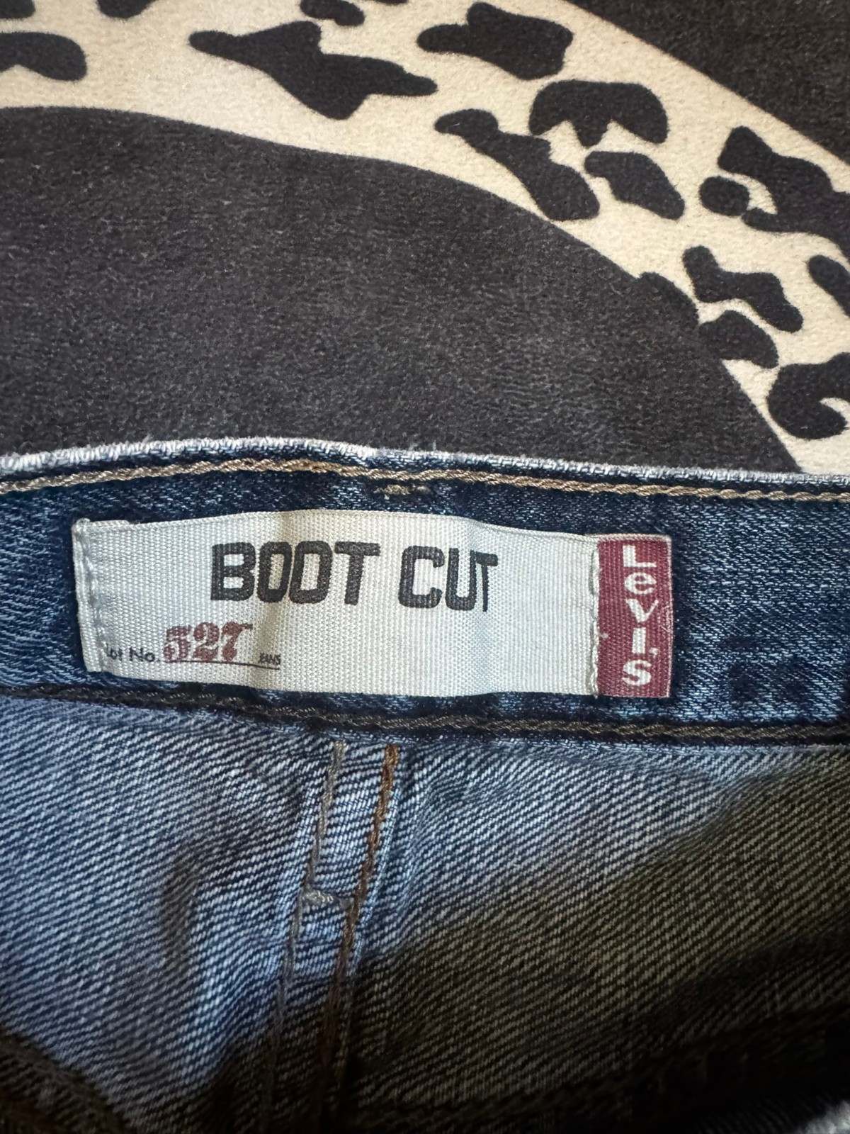 Levis 527 low bootcut mens jeans 33×30 y2k vintage flare
