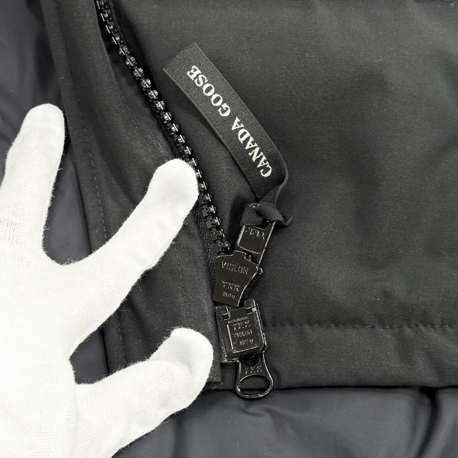 Canada Goose Chelsea Down Jacket – DUTY FREE