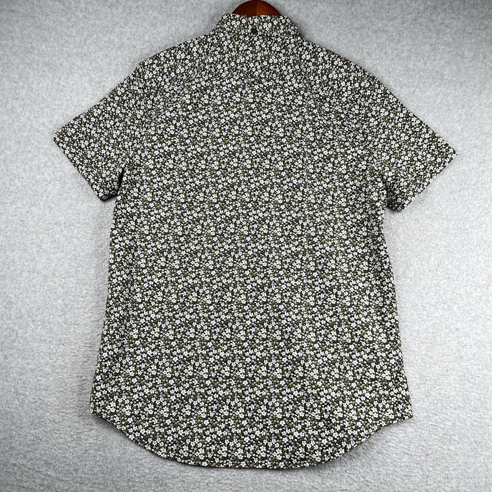 Ben Sherman Floral Print Shirt Medium Olive Button Up Short Sleeve Men New NWT