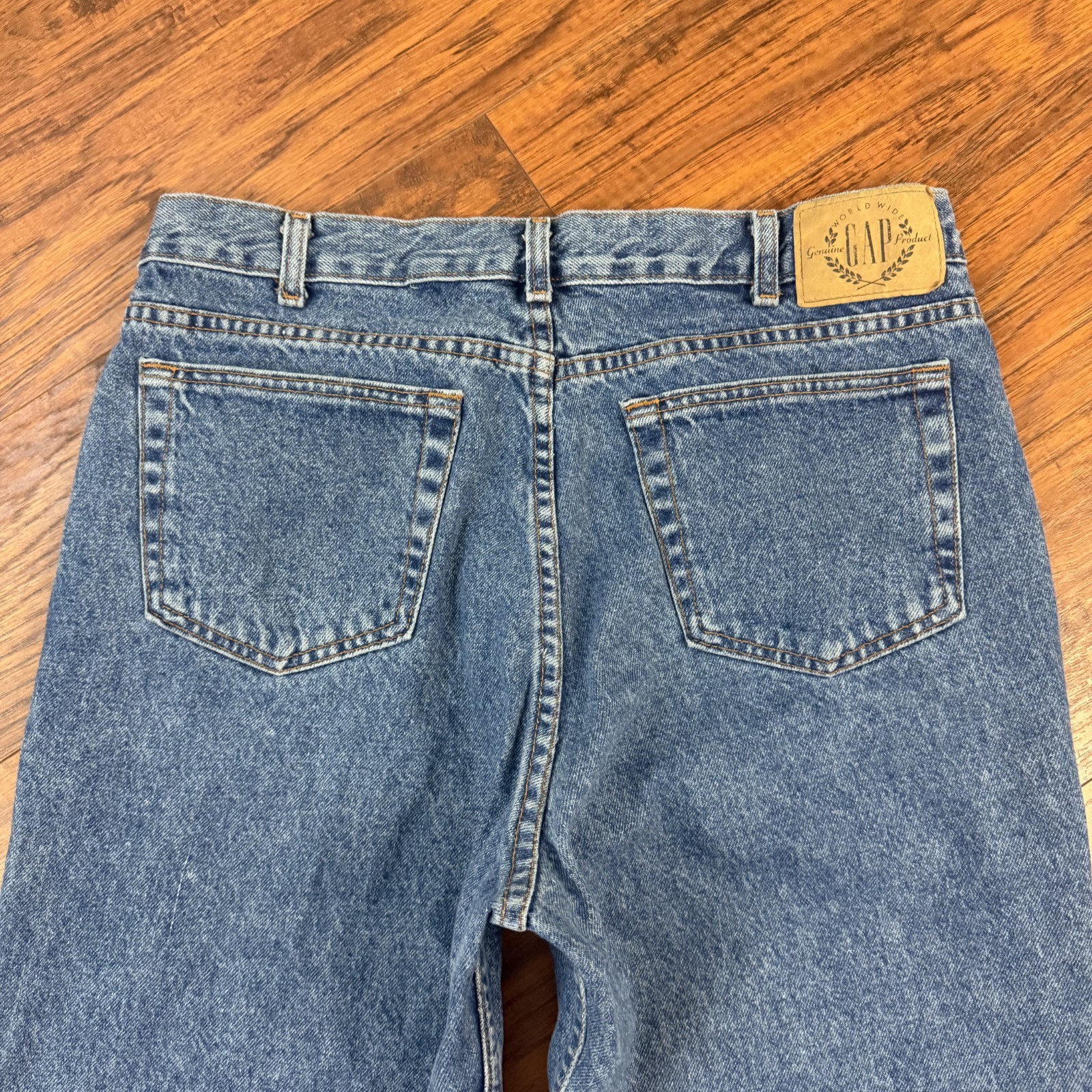 VINTAGE GAP Jeans Mens 32 Denim Medium Wash Straight 100% Cotton Made in USA