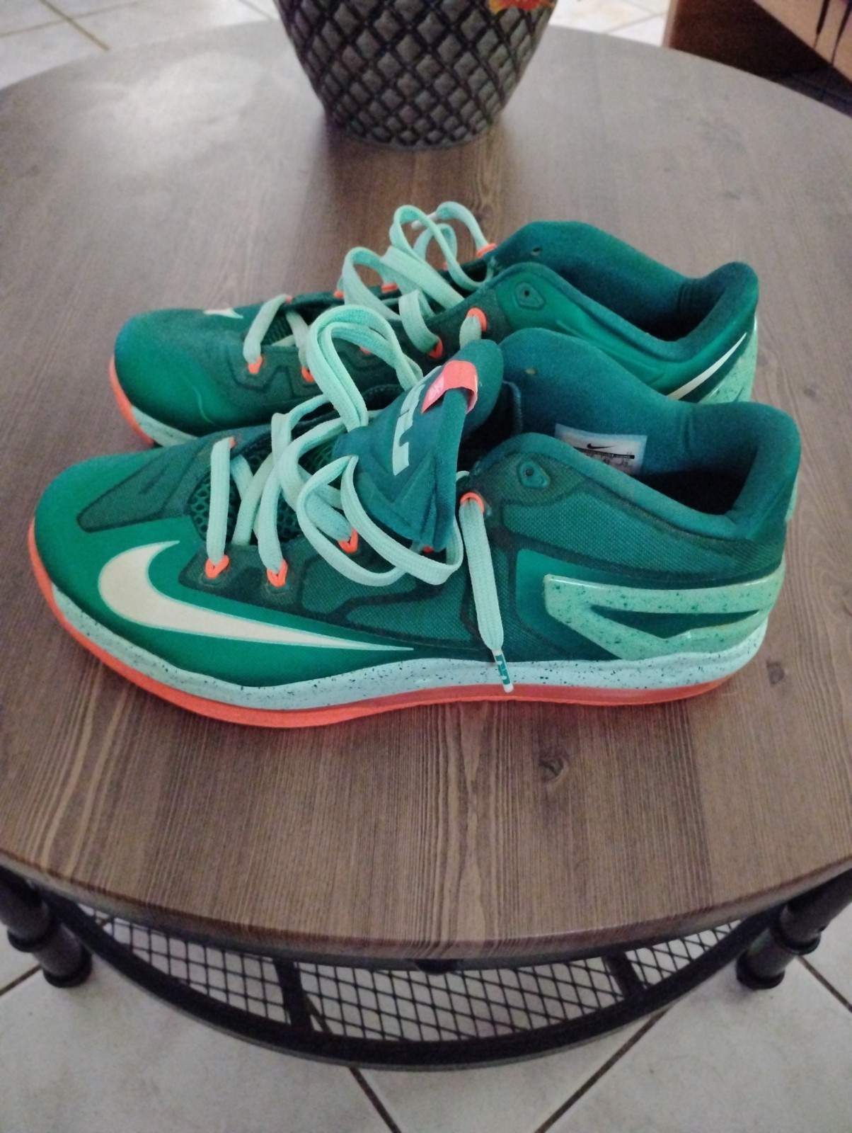 Mens Green Nike Sneakers Pre-owned Excellent Size 11 No Box