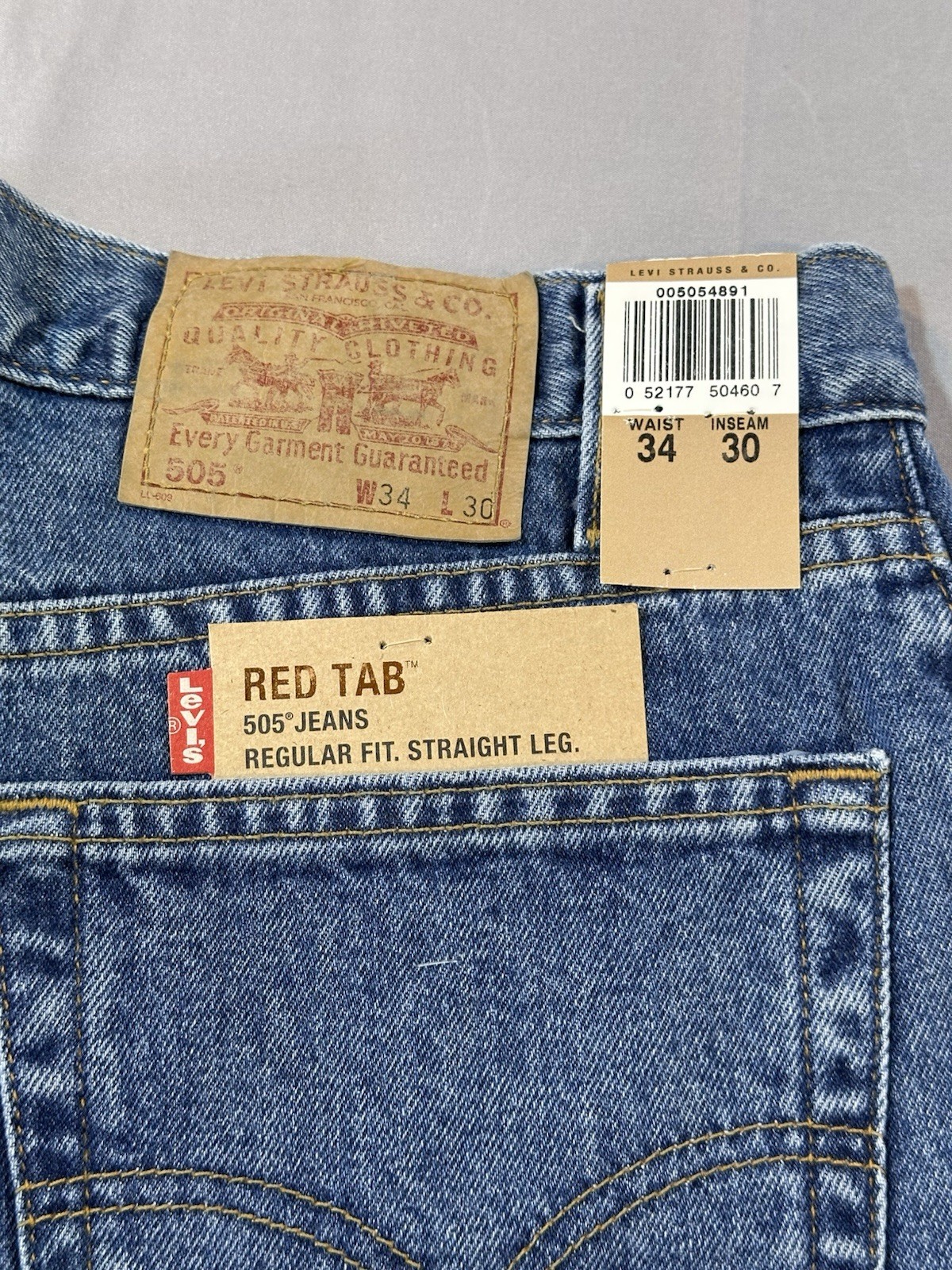Vintage Levi’s 505 Jeans Red Tab 2000 34×30 Regular Fit Straight Leg Dead Stock