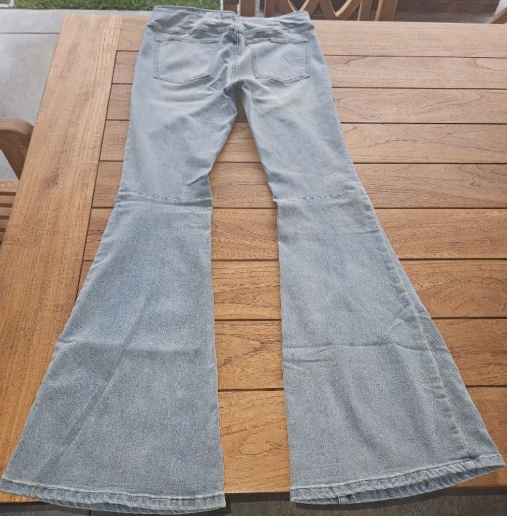 EUC Free People We The Free Penny Pull-On Flare Jeans Womens Glass Blue Sz 30