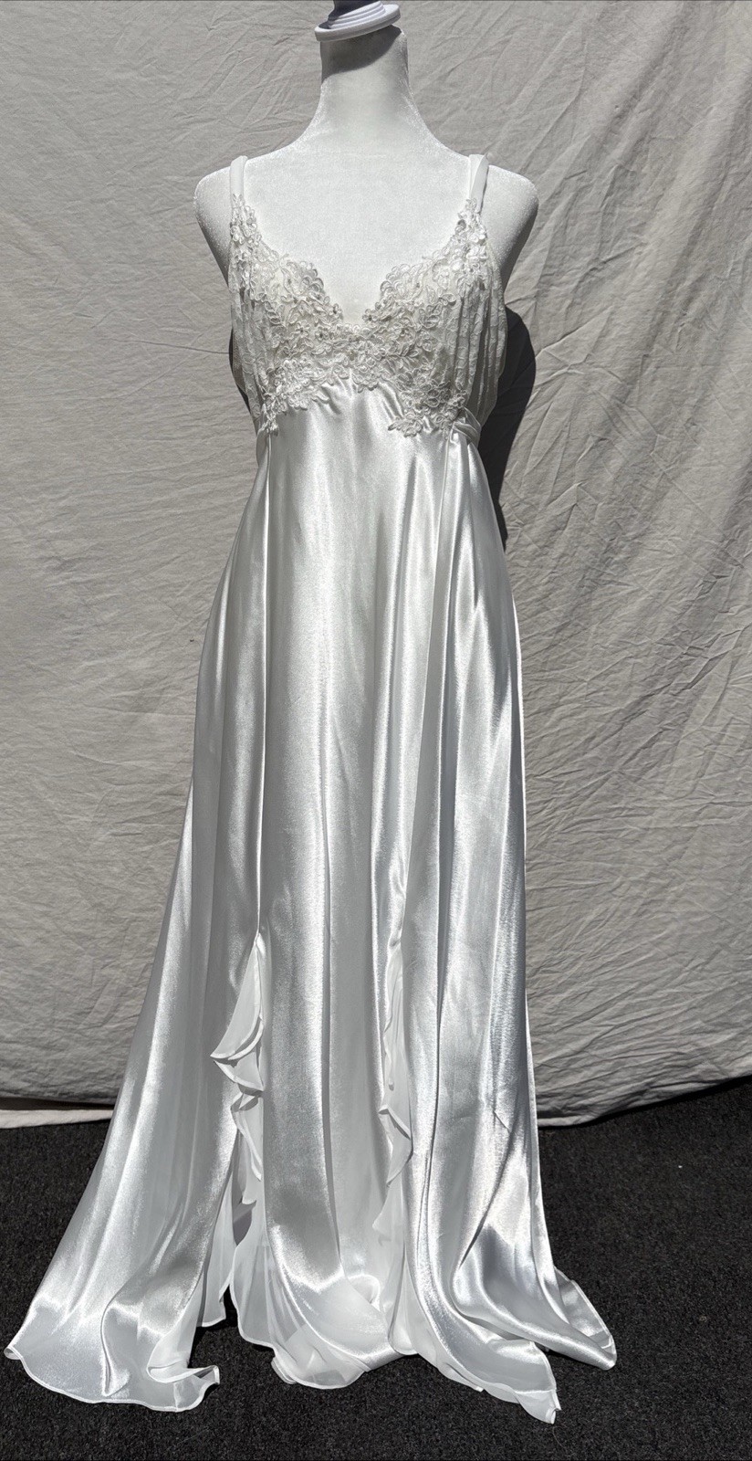 Stunning In Bloom by Jonquil Ivory Bridal Robe Chemise Set L New With Tags