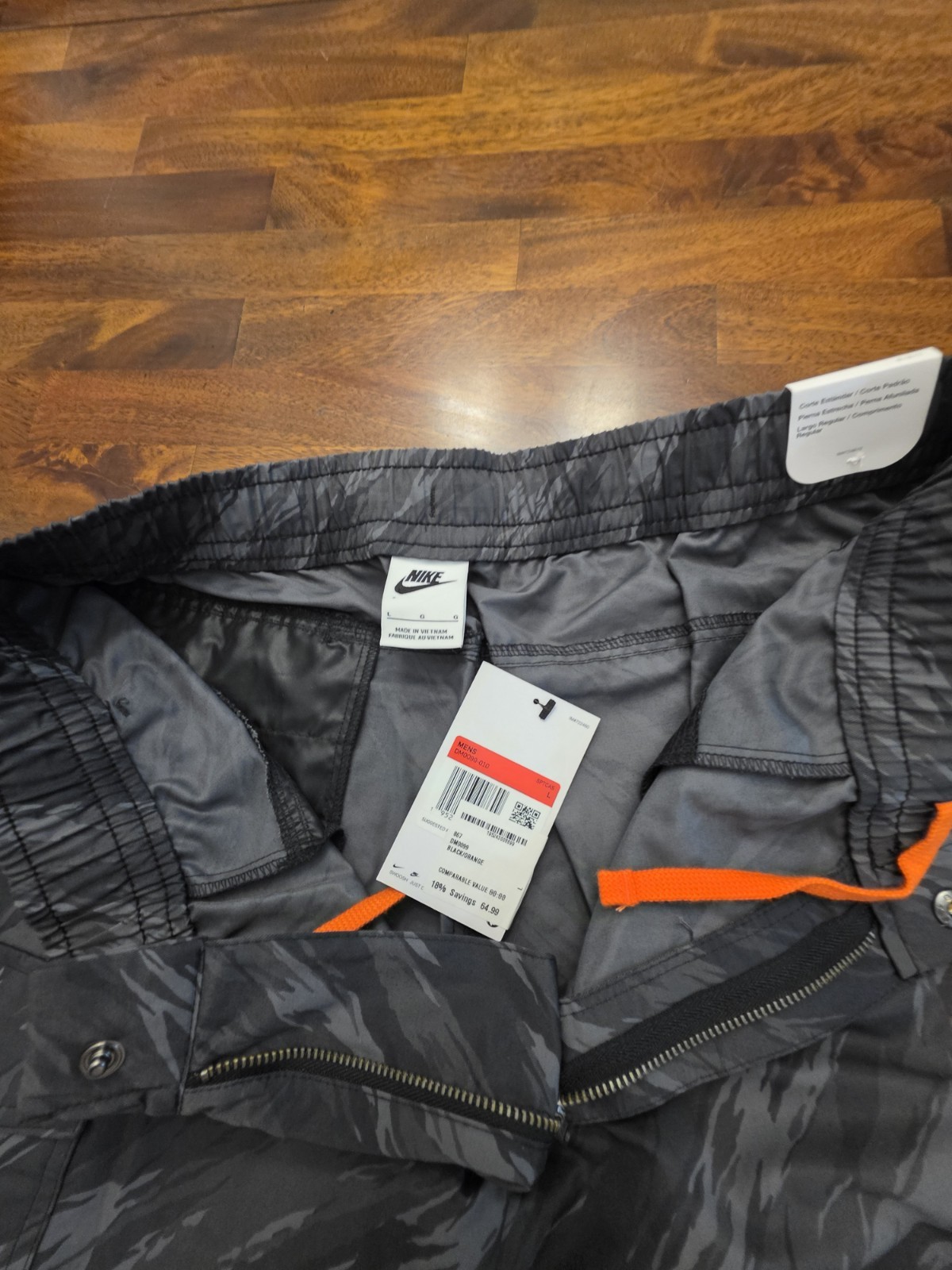 nike cargo pants camo black grey gray orange anthracite large womens