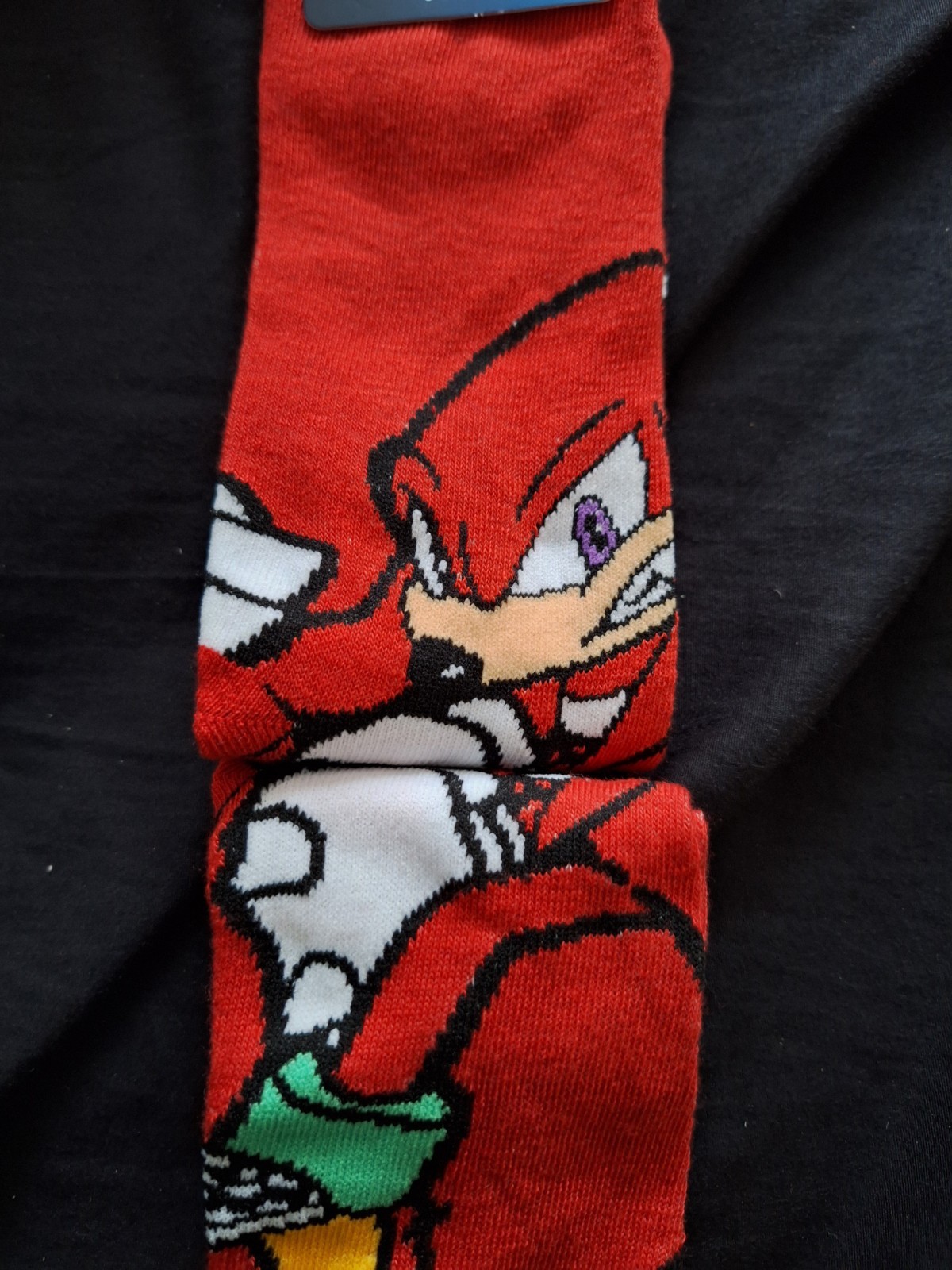Sonic the Hedgehog Knuckles Crew Socks Mens Size 10 To 13 Red SEGA New