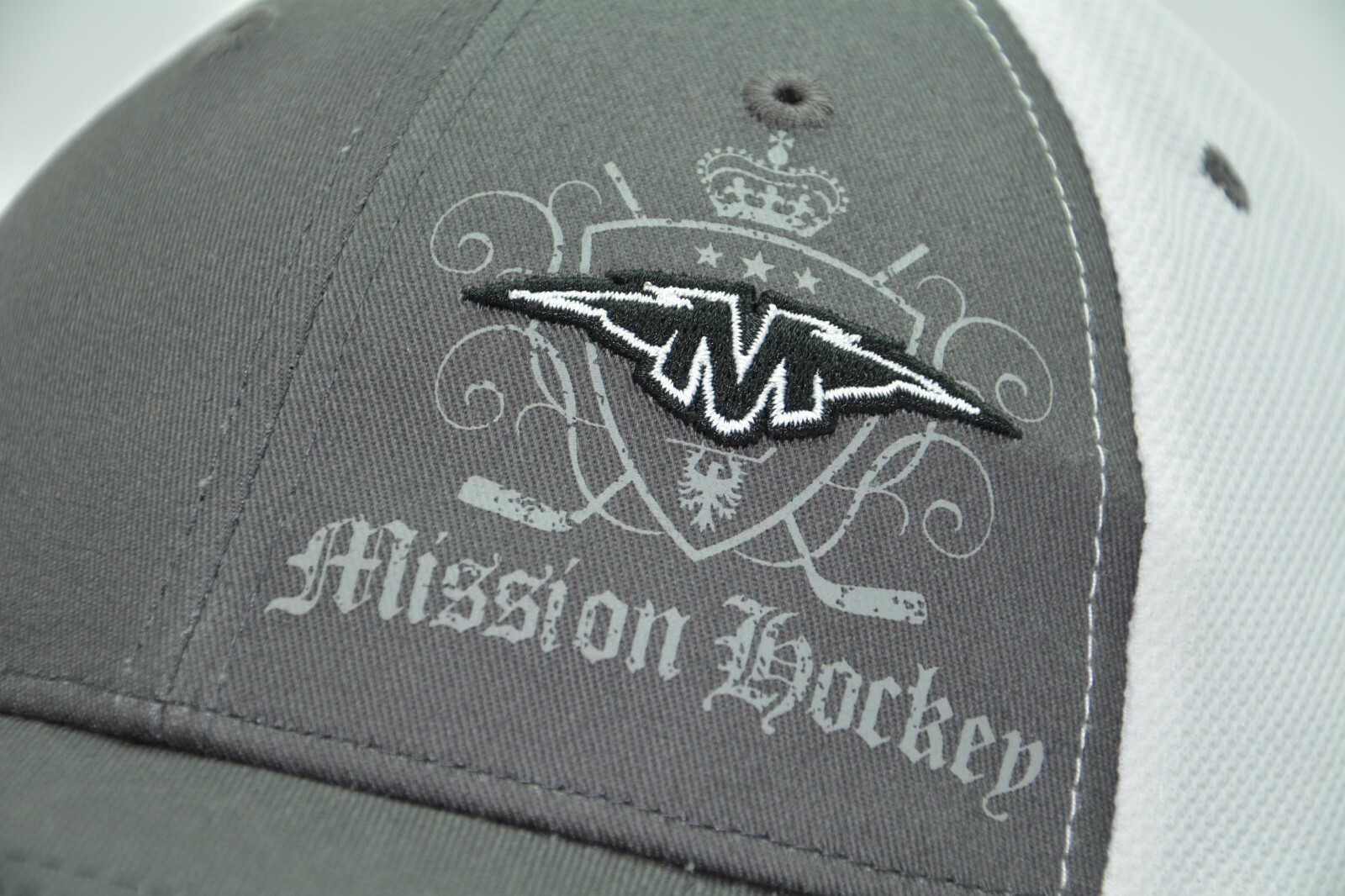 Mission Hockey Gray & White Mesh Back Flex Fit One Size Fits Most Hockey Cap Hat