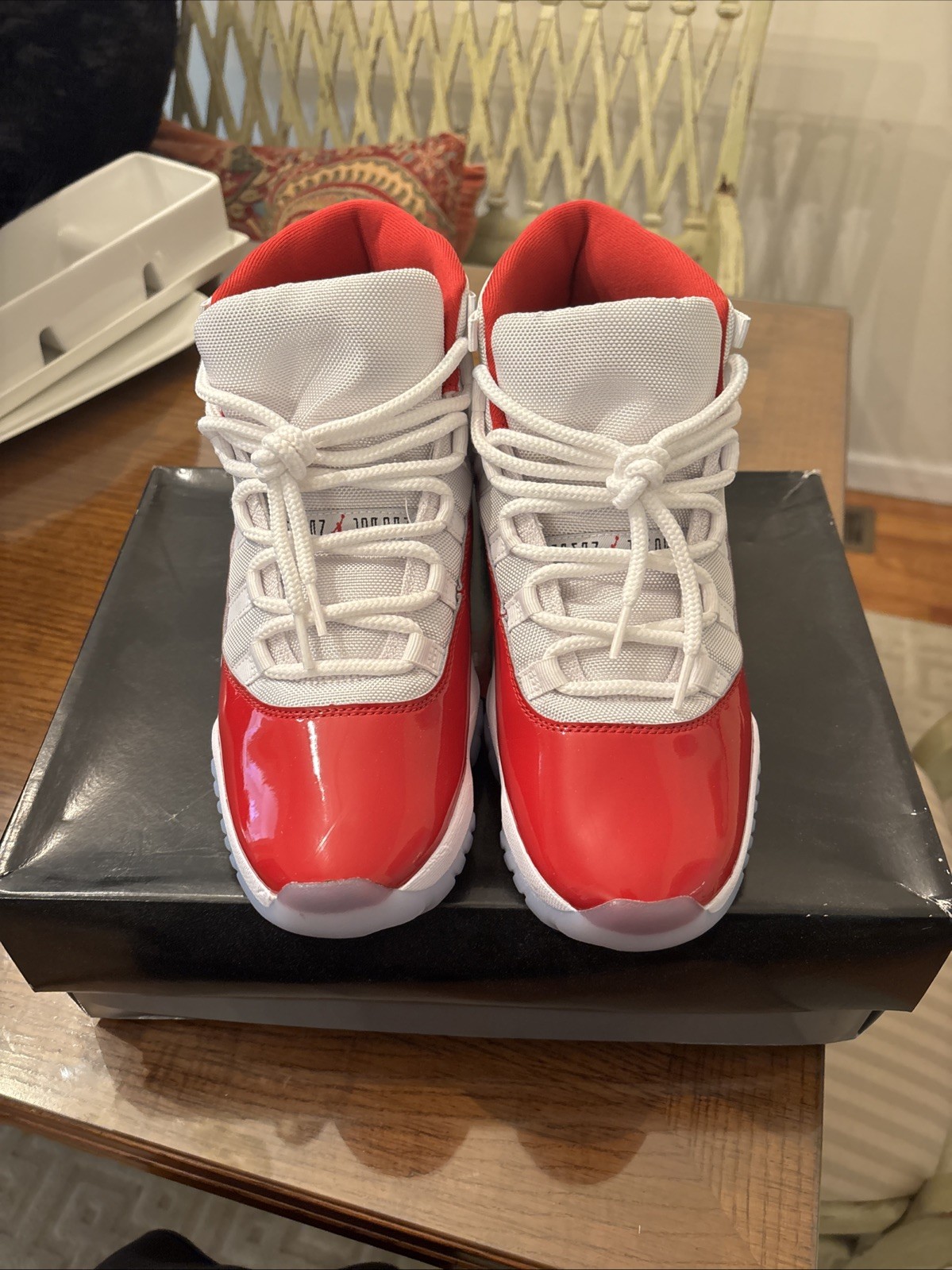 Air Jordan 11 Cherry