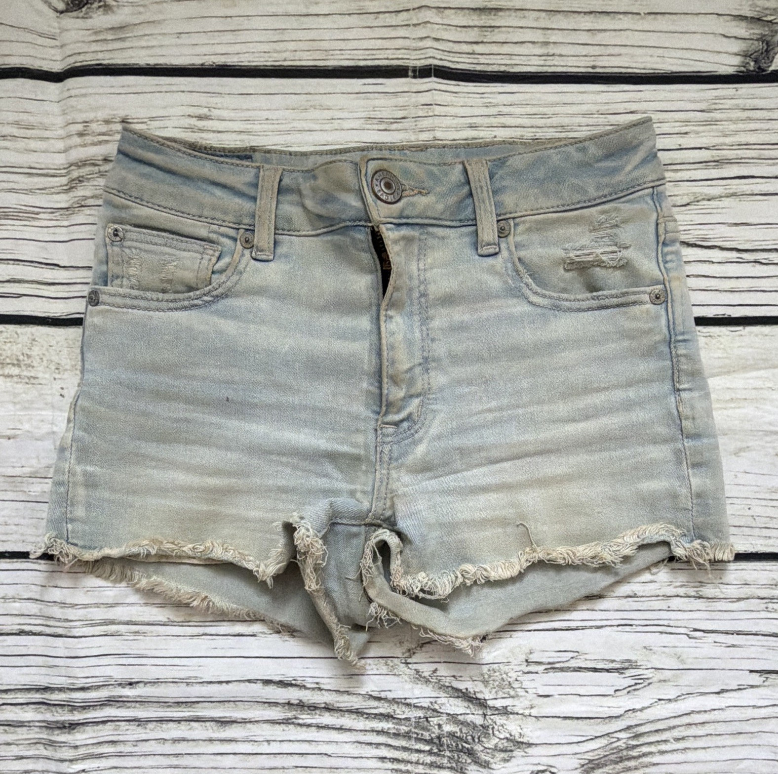 American Eagle Next Level Stretch Light Wash Cut Off Denim Shorts Women’s 2