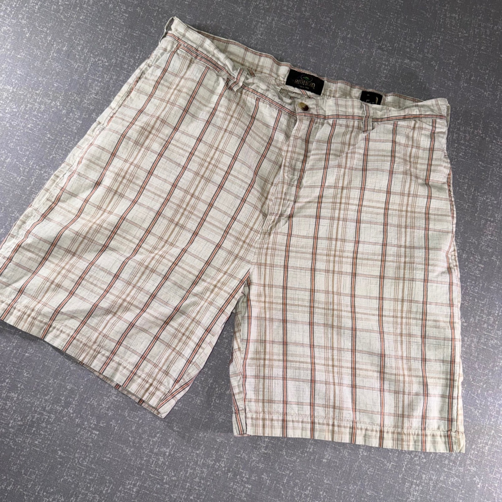 RedHead Mens Plaid Flat Front Shorts Beige Brown Orange Size 40 Casual Outdoor