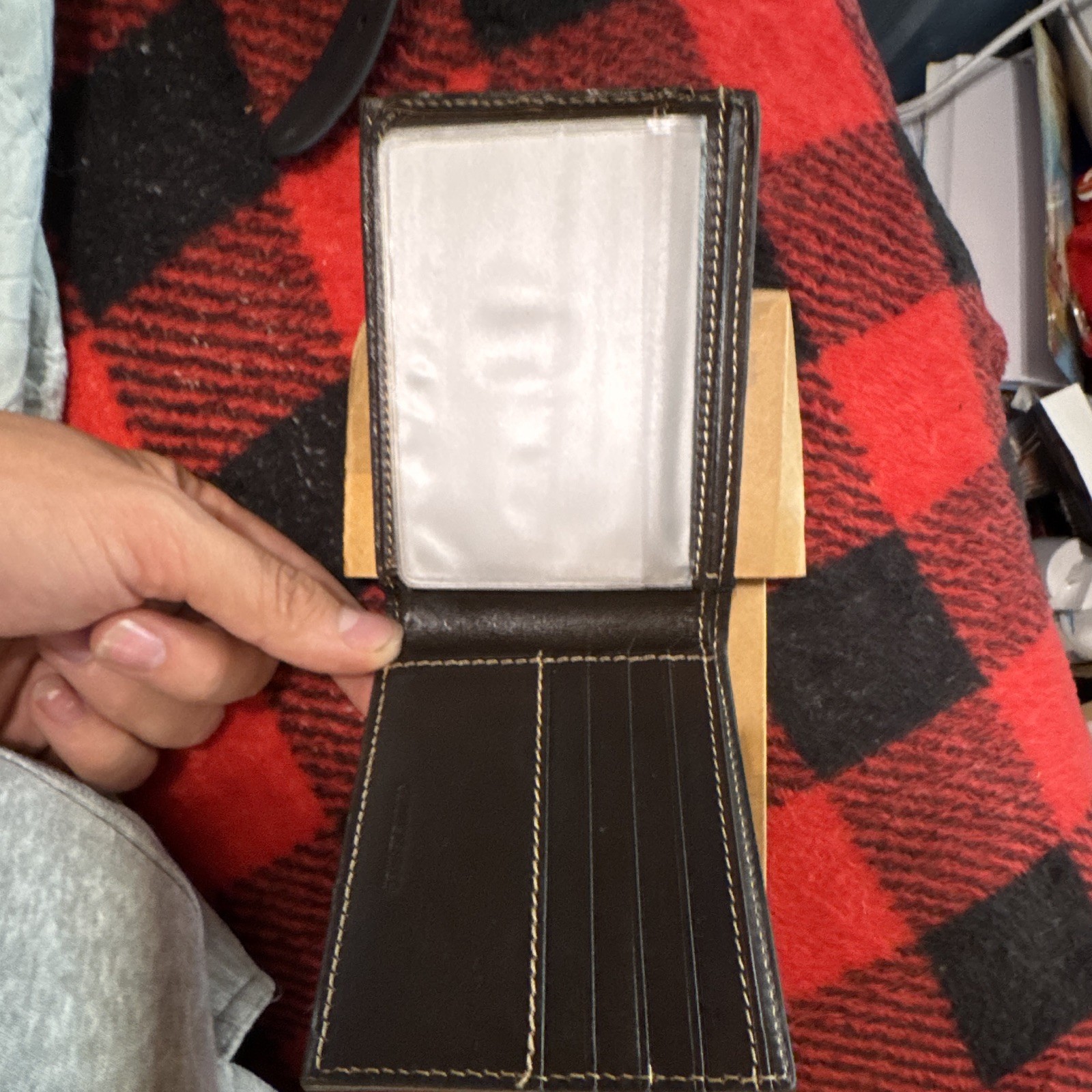 Magellan Outdoors Men’s Black Bifold Wallet Money Clip ID Window Credit Card