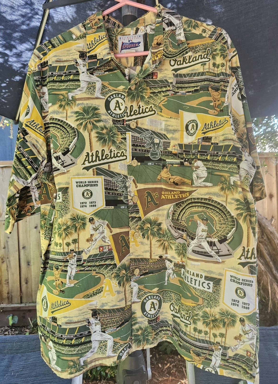 Reyn Spooner Oakland A’s Athletics MLB Baseball Hawaiian XL Shirt 100% Cotton