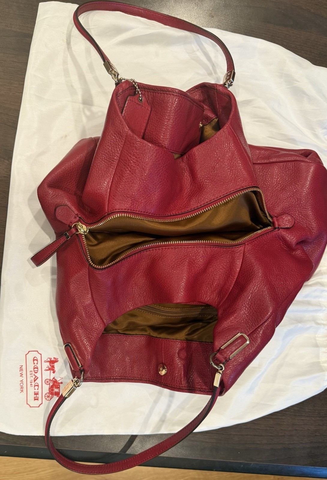 Coach Red Pebbled Large Shoulder Bag Zip Lined Inner Pockets w/ Dust Bag