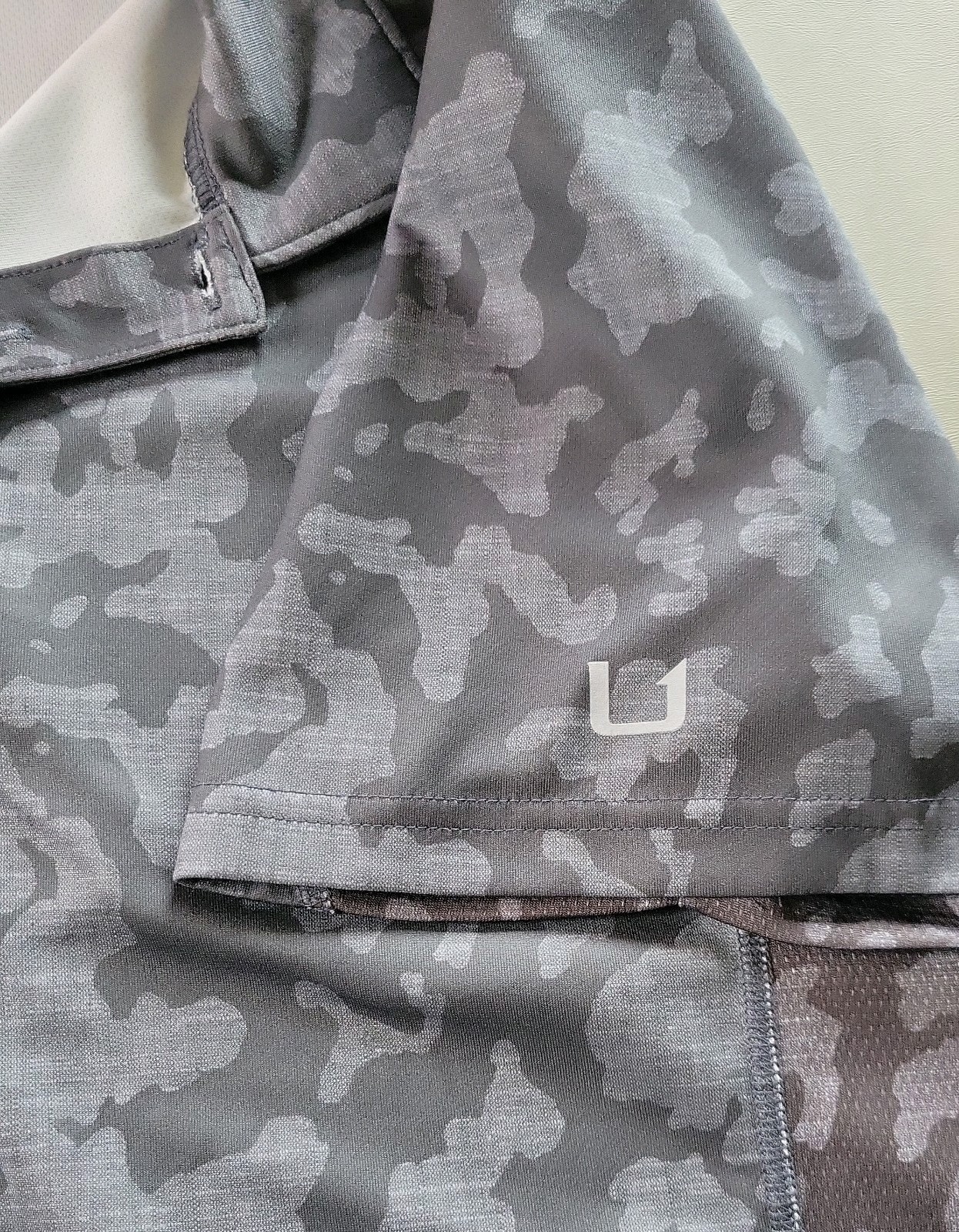 Huk Icon X Running Lakes Polo Volcanic Ash Size XL Fishing Gear UPF 50+ Golf